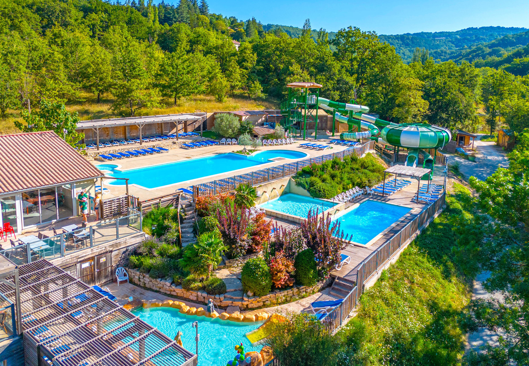 Foto 1 de Camping Clicochic - Source du Jabron
