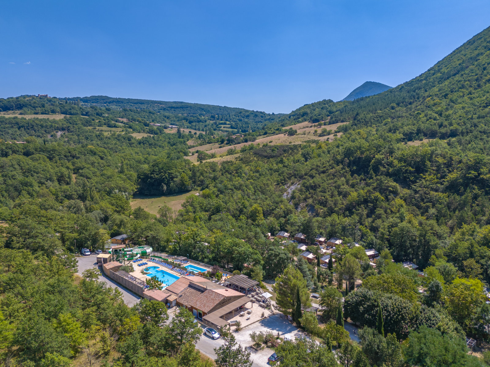 Foto 5 de Camping Clicochic - Source du Jabron