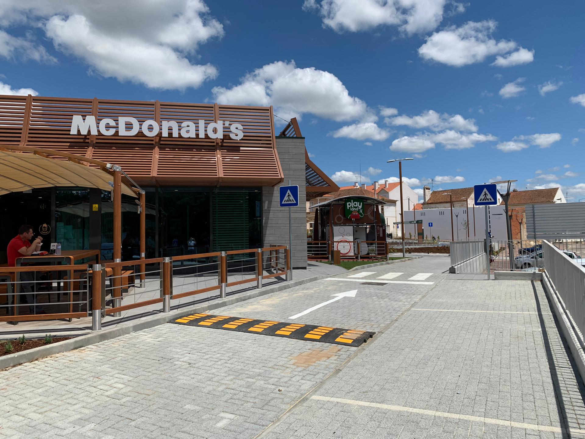 Foto 2 de McDonald's - Abrantes