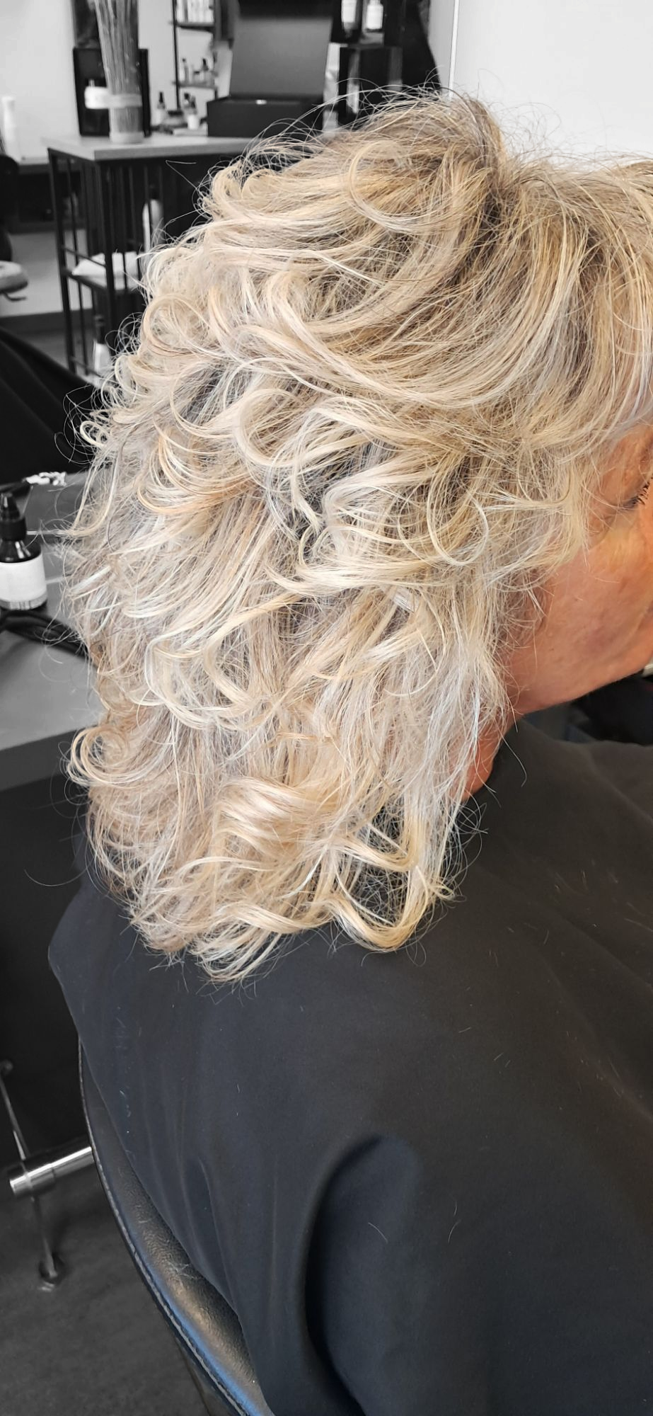 Foto 539 di SWAGG COIFFURE