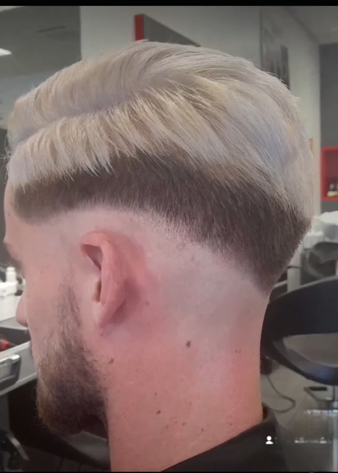 Foto 514 di SWAGG COIFFURE