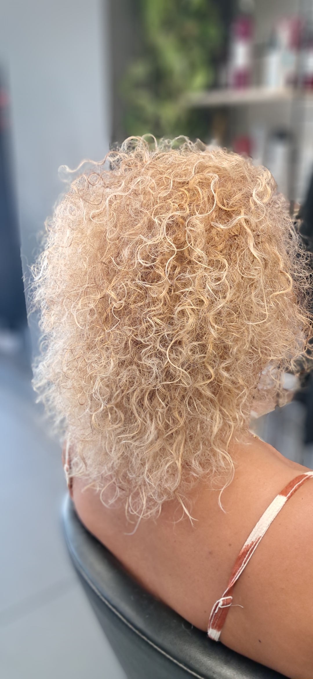 Foto 705 di SWAGG COIFFURE