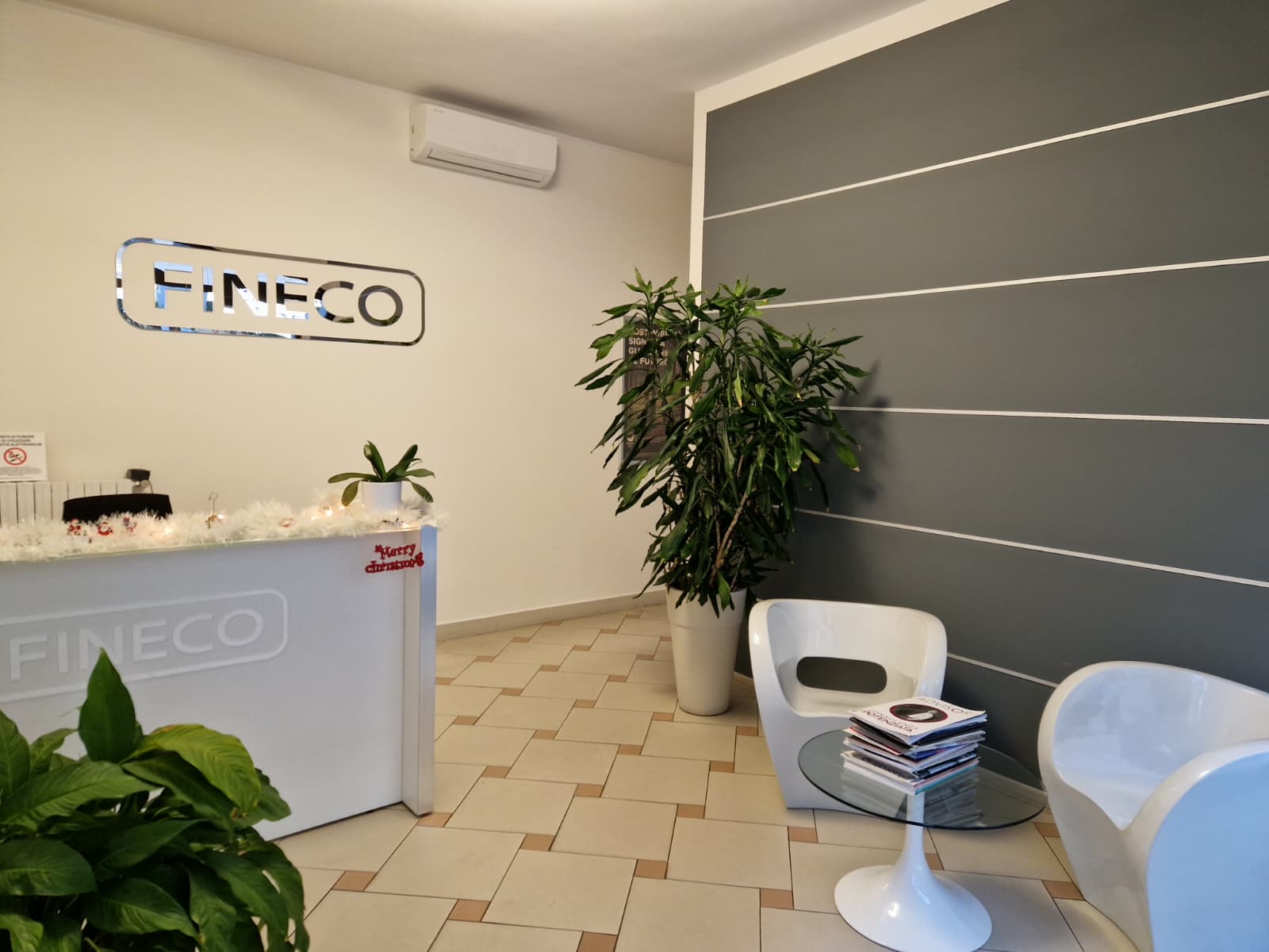 Foto 2 di Fineco