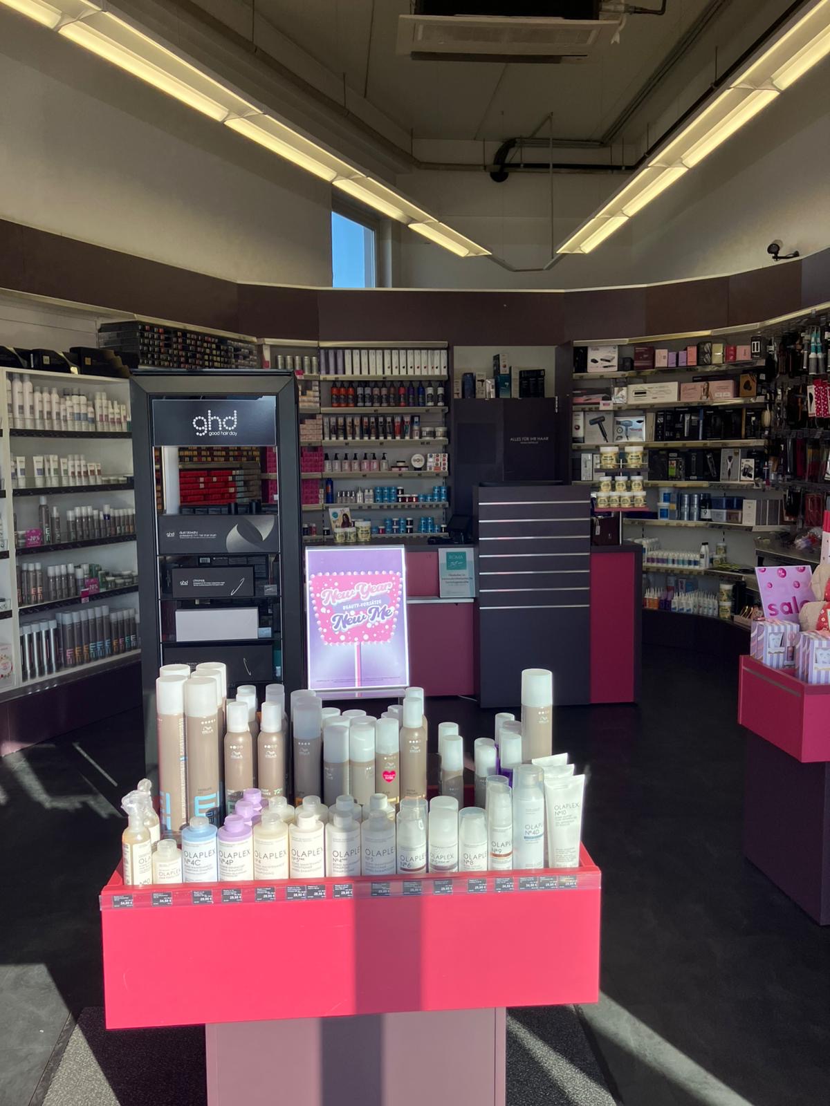 Foto 2 di ROMA Friseurbedarf - Eugendorf