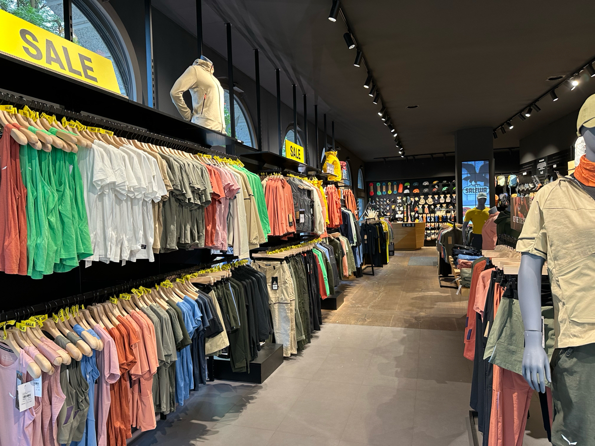 Foto 14 di Salewa Store München