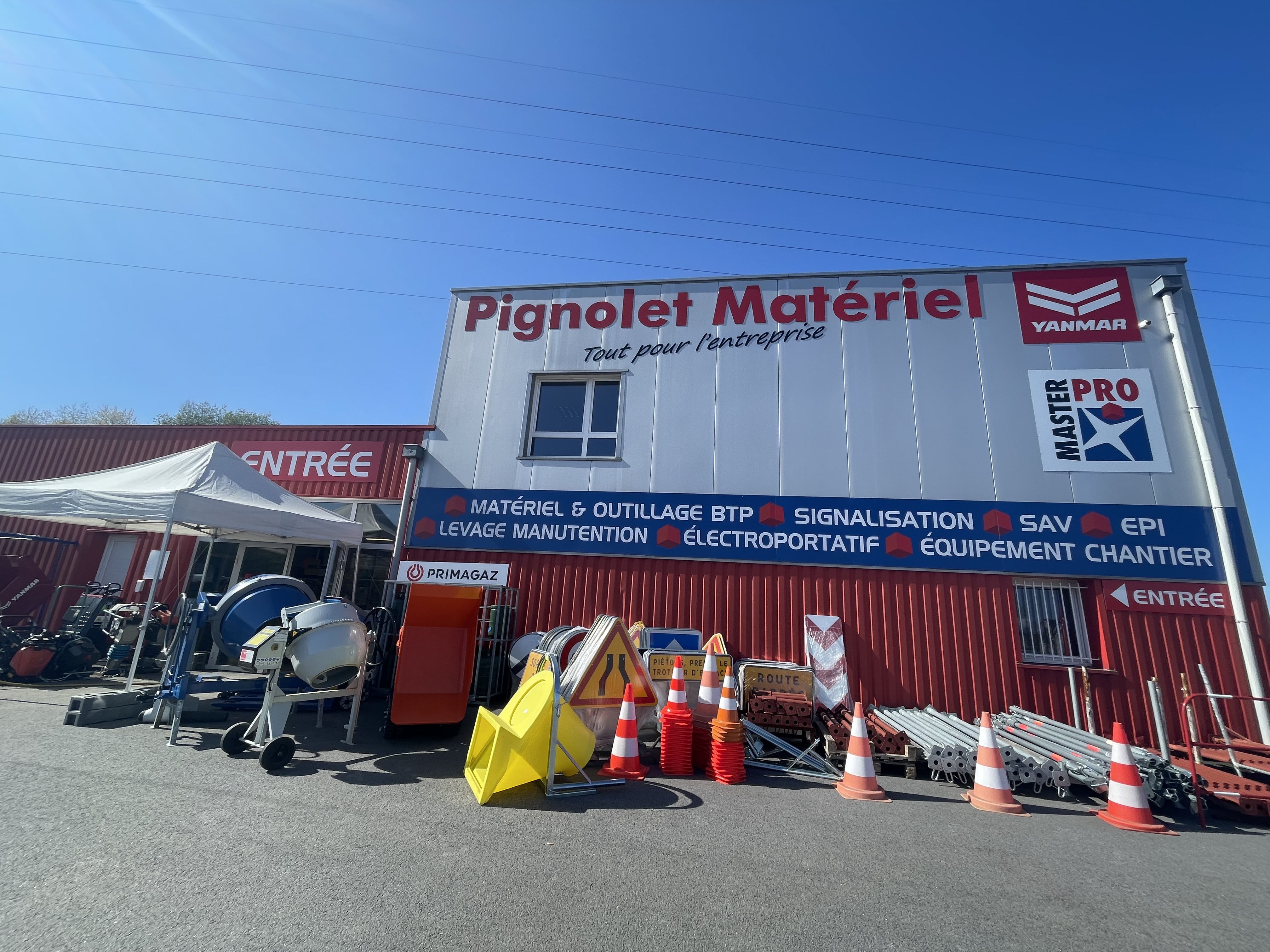 Foto 13 di Pignolet Matériel