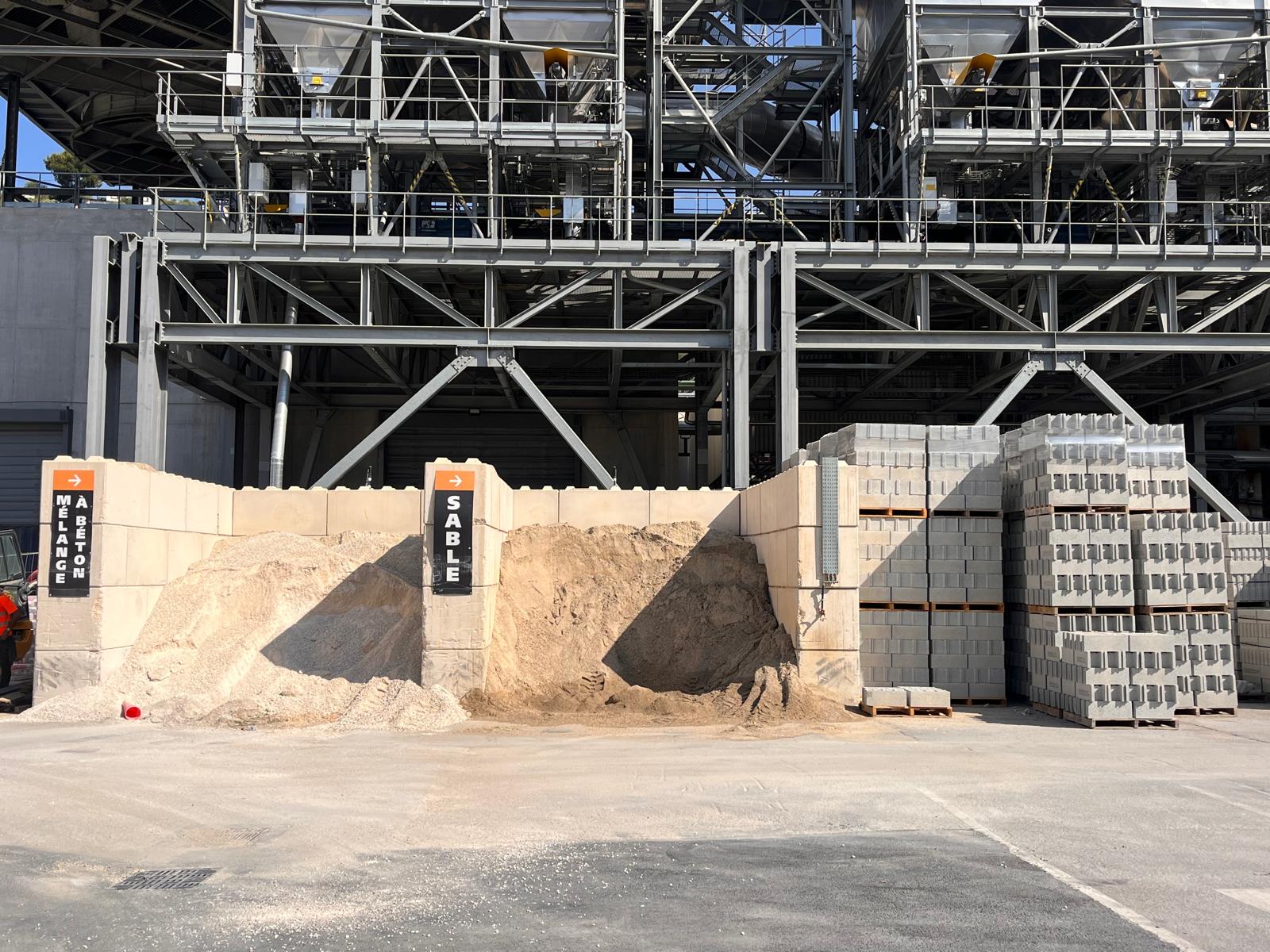 Foto 5 di La Plateforme du Bâtiment - NICE ARIANE
