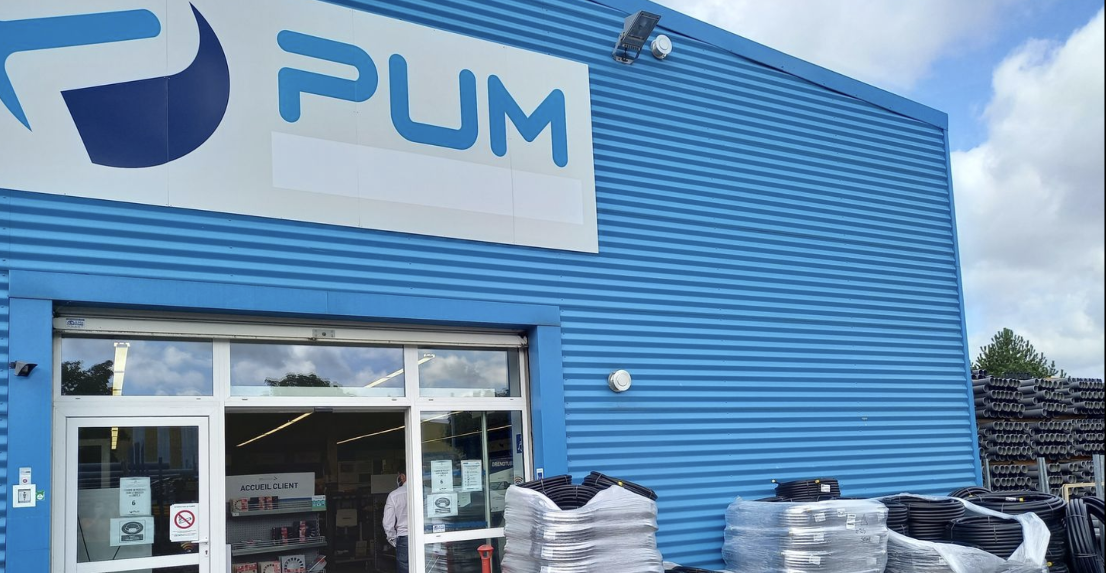 Foto 1 di PUM