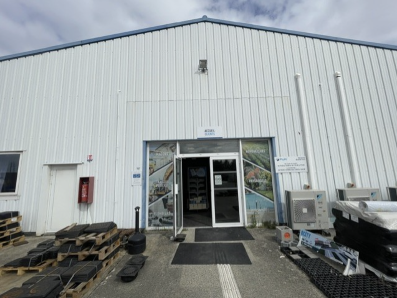 Foto 5 di PUM