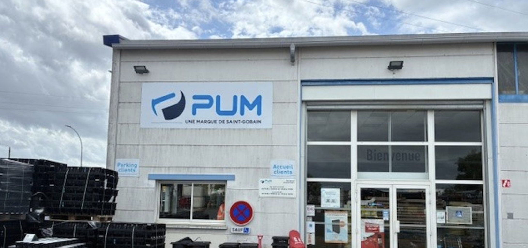 Foto 1 di PUM