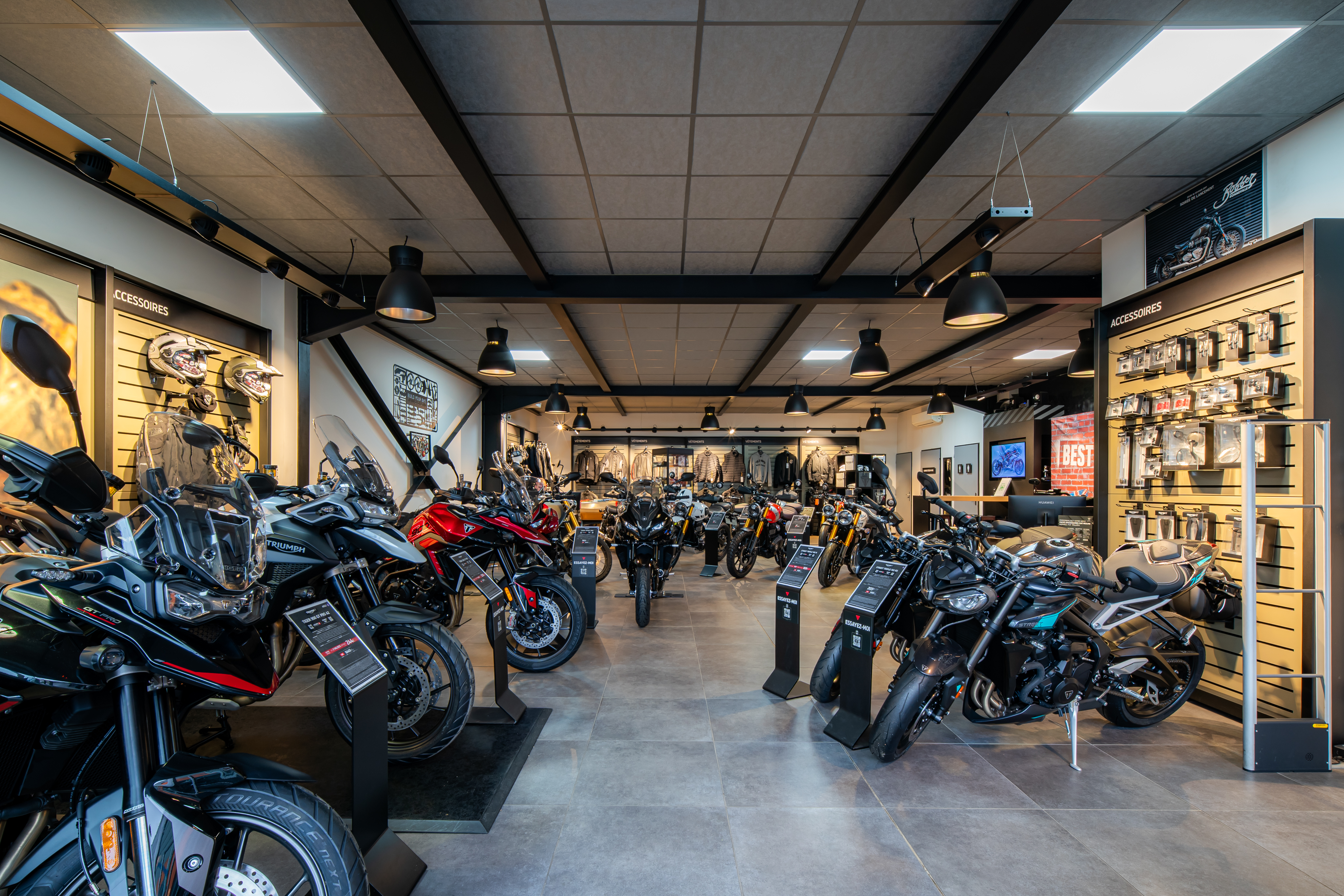 Foto 4 di TRIUMPH GRENOBLE