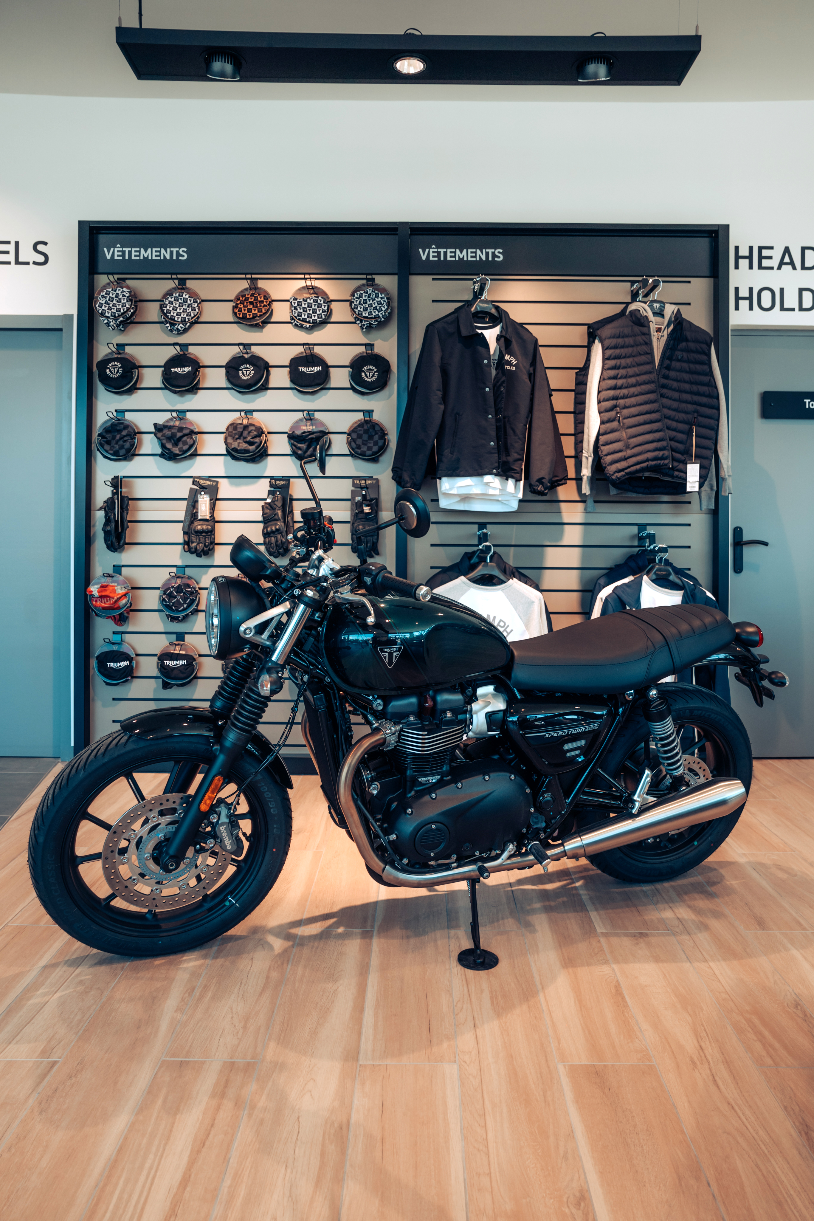 Foto 4 di Triumph Bourges