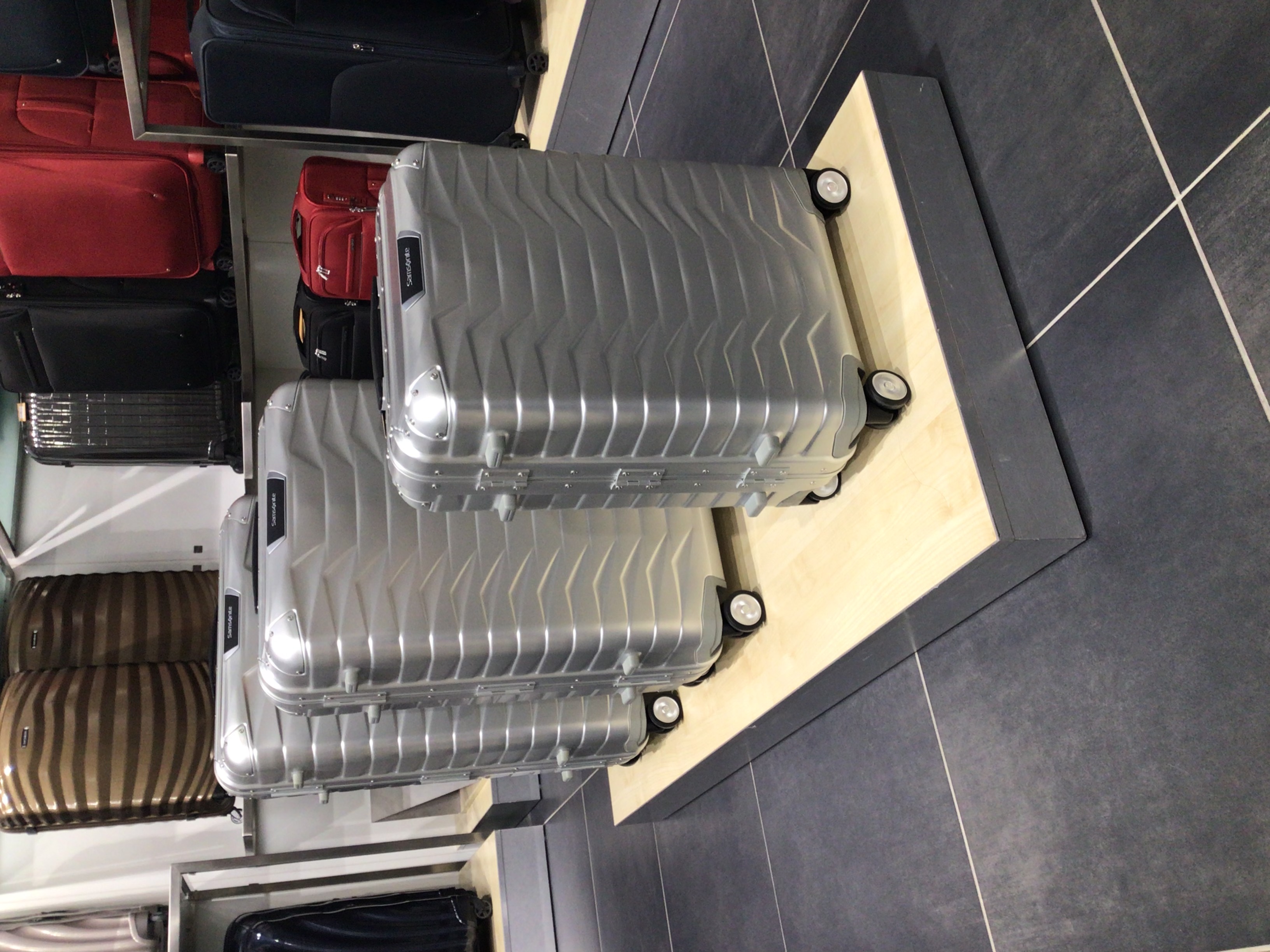 Foto 2 di Samsonite