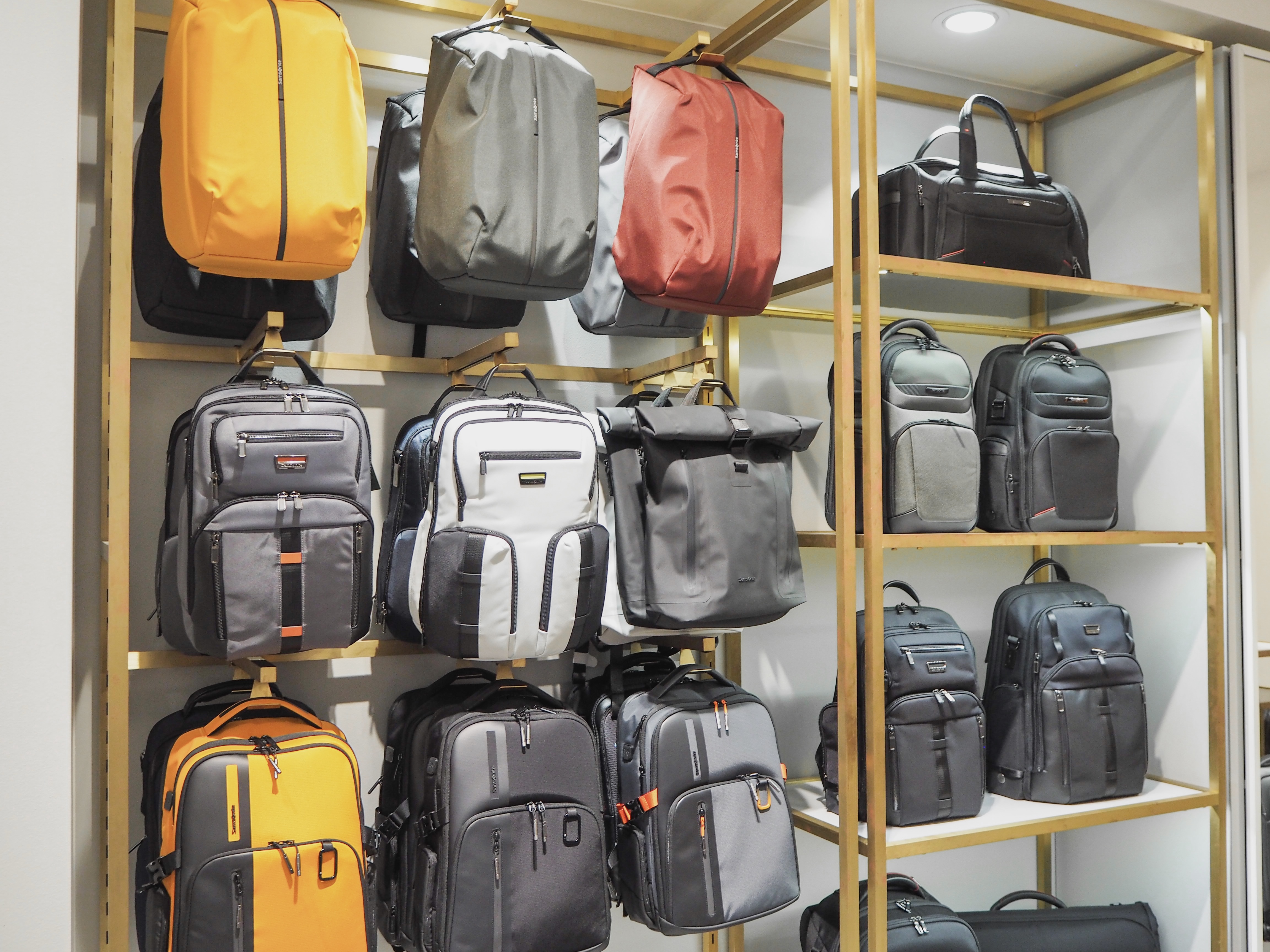 Foto 3 di Samsonite