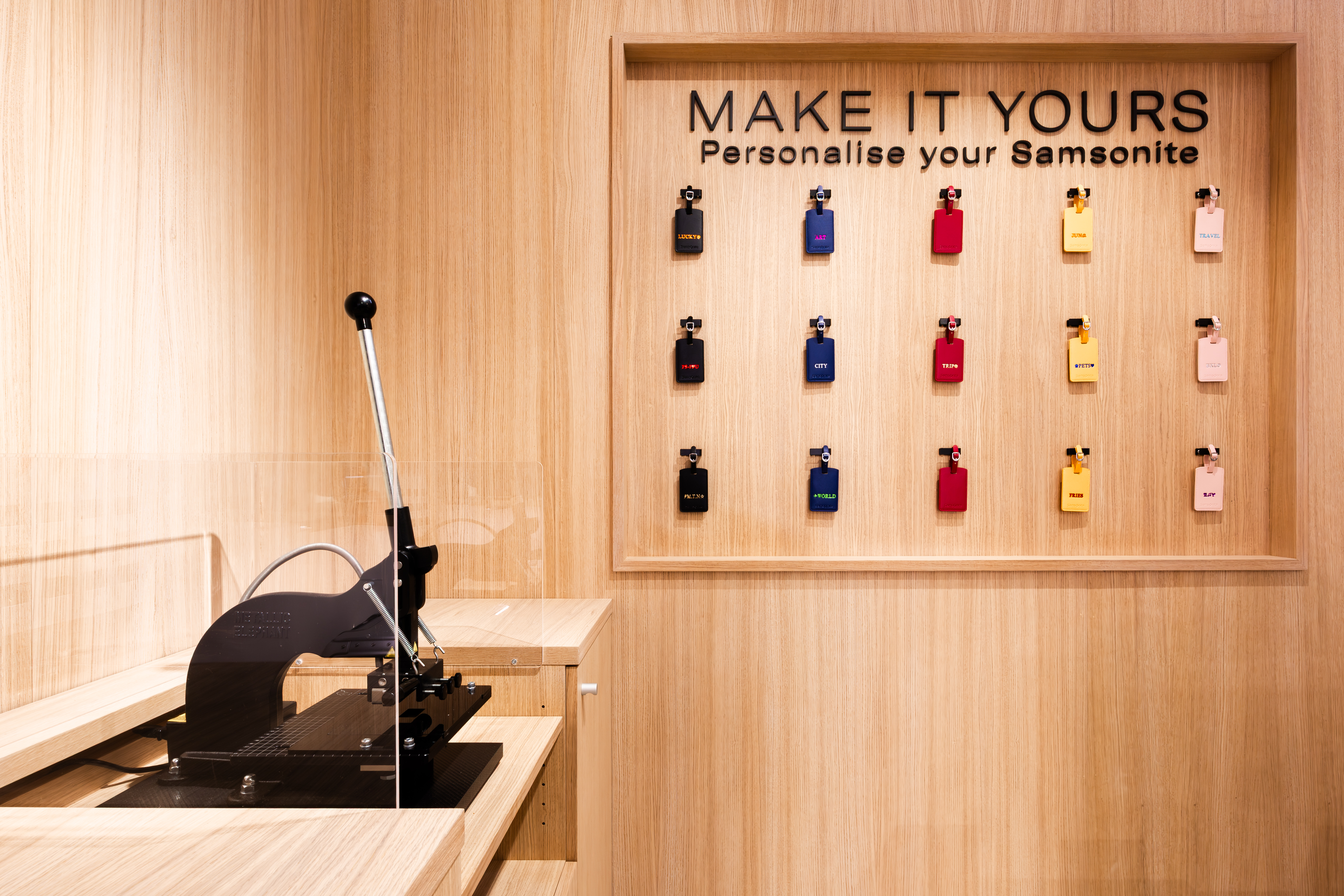 Foto 4 di Samsonite