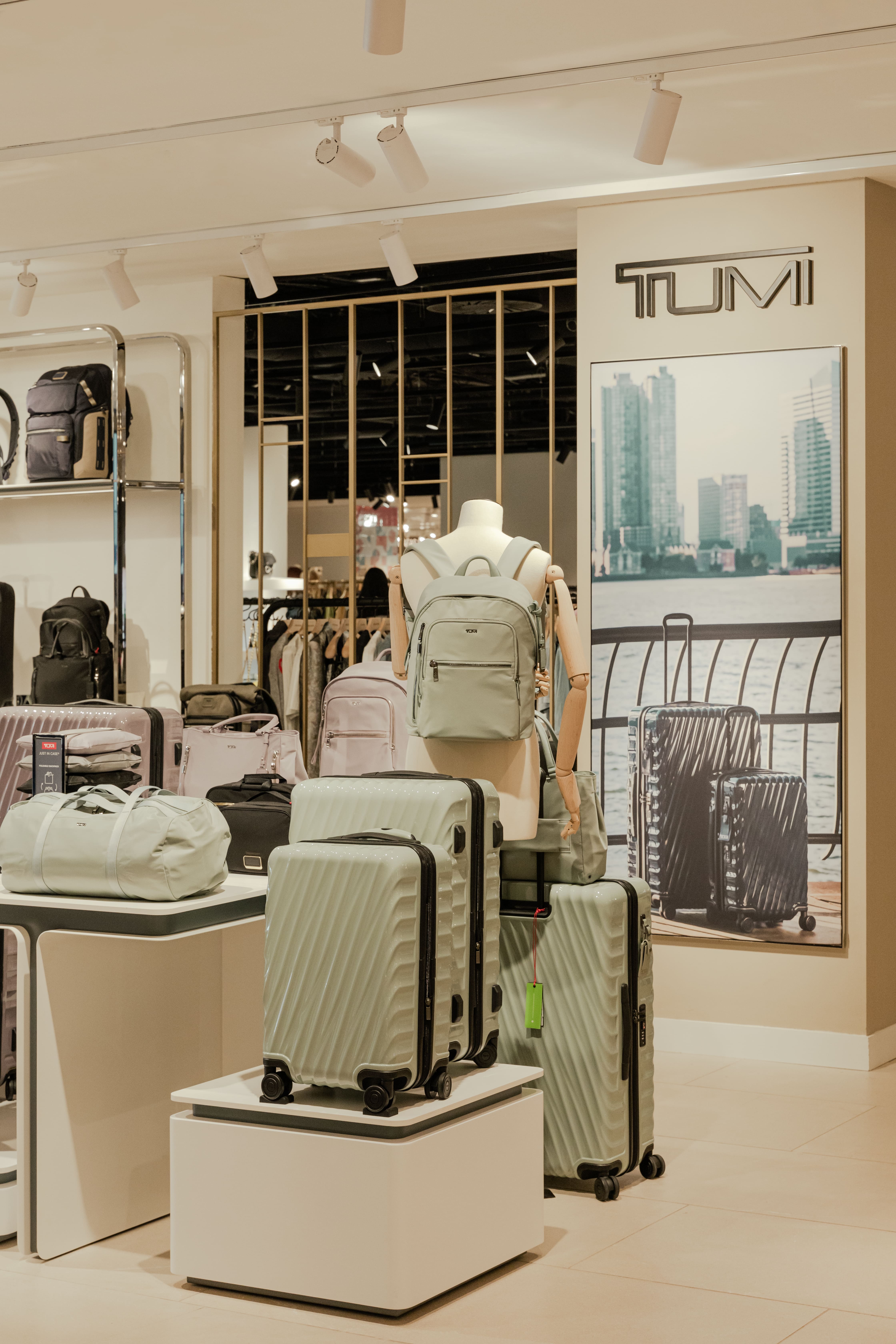 Foto 4 de TUMI