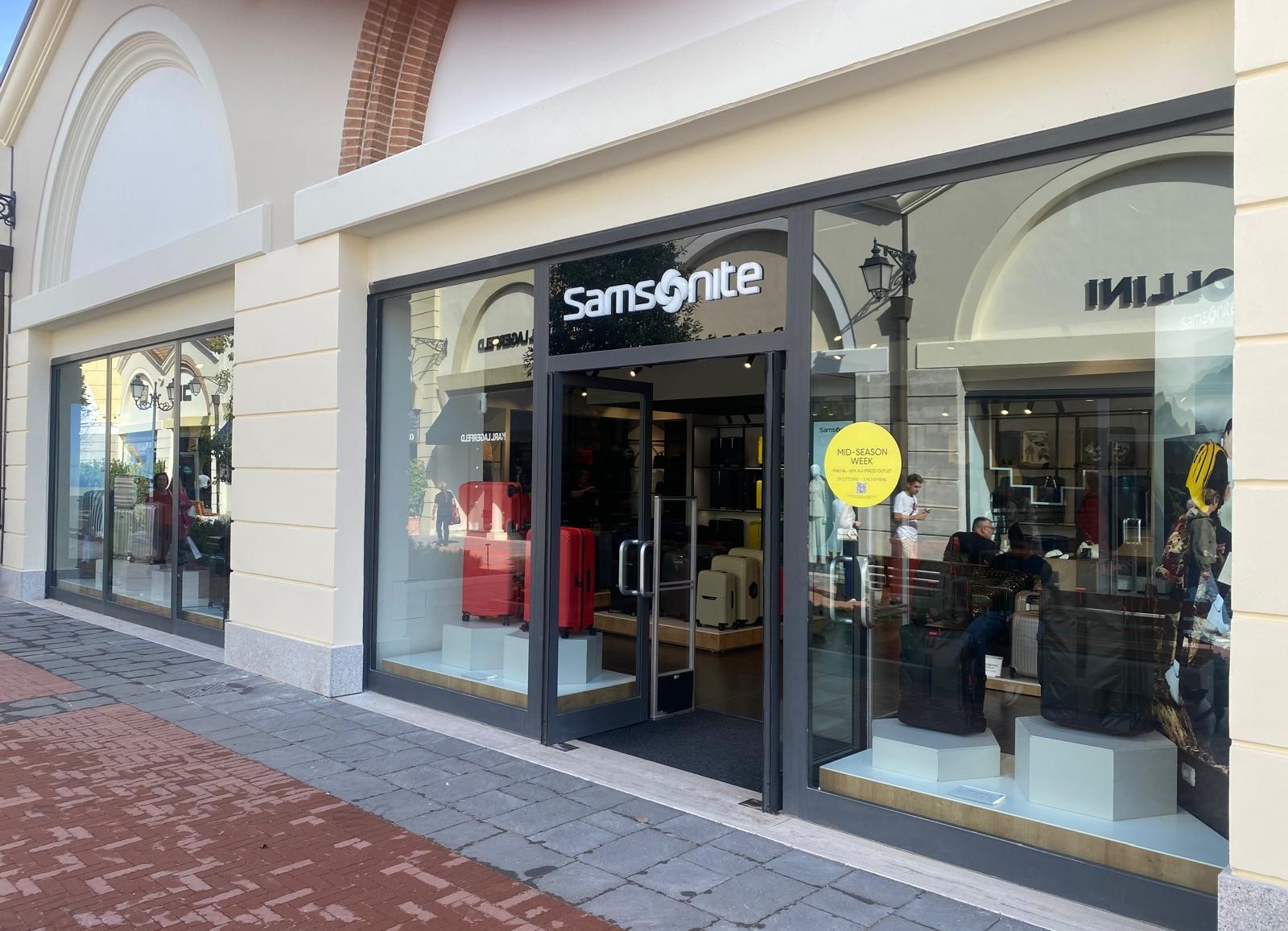 Foto 19 di Samsonite