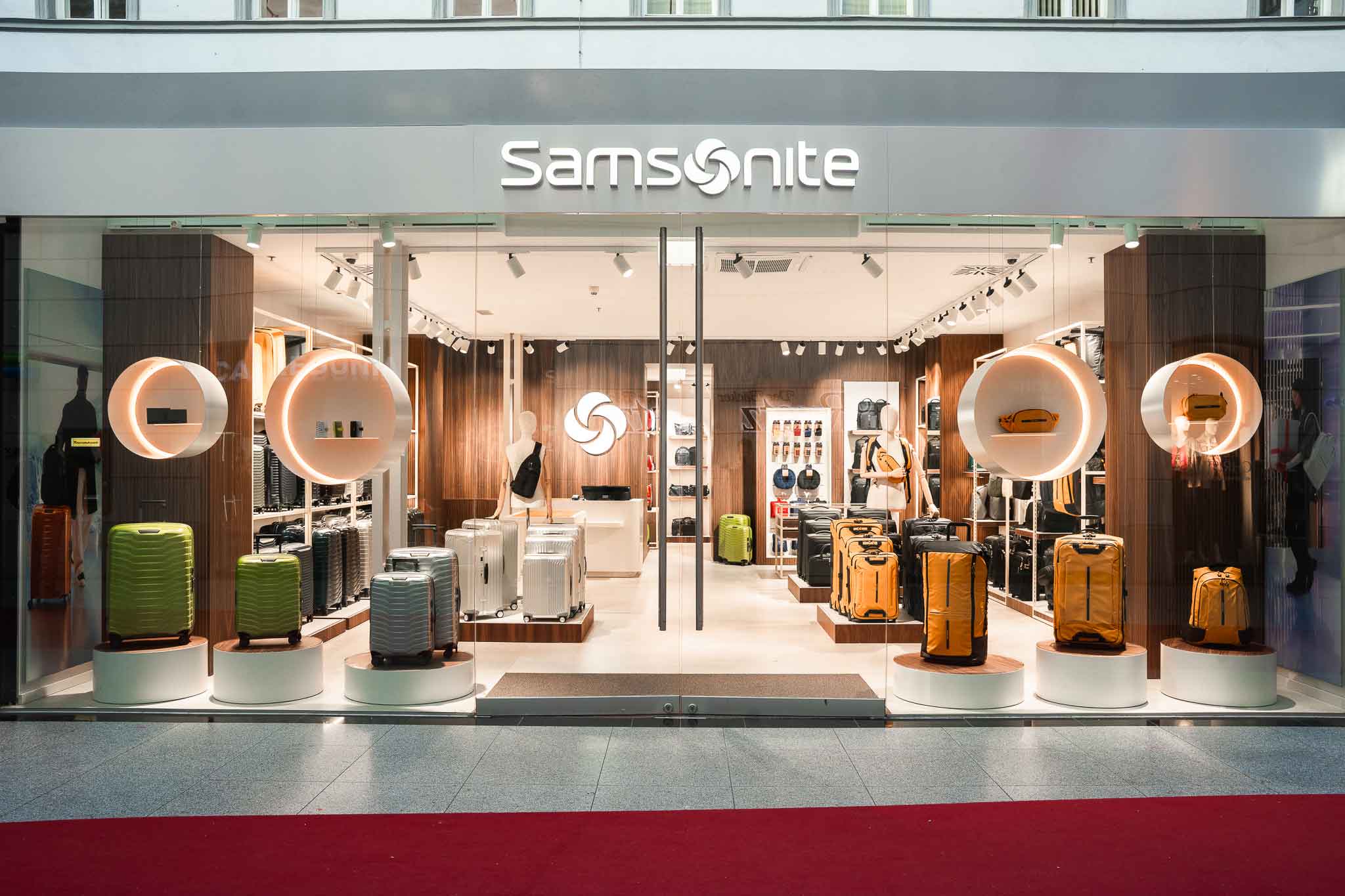 Foto 1 di Samsonite