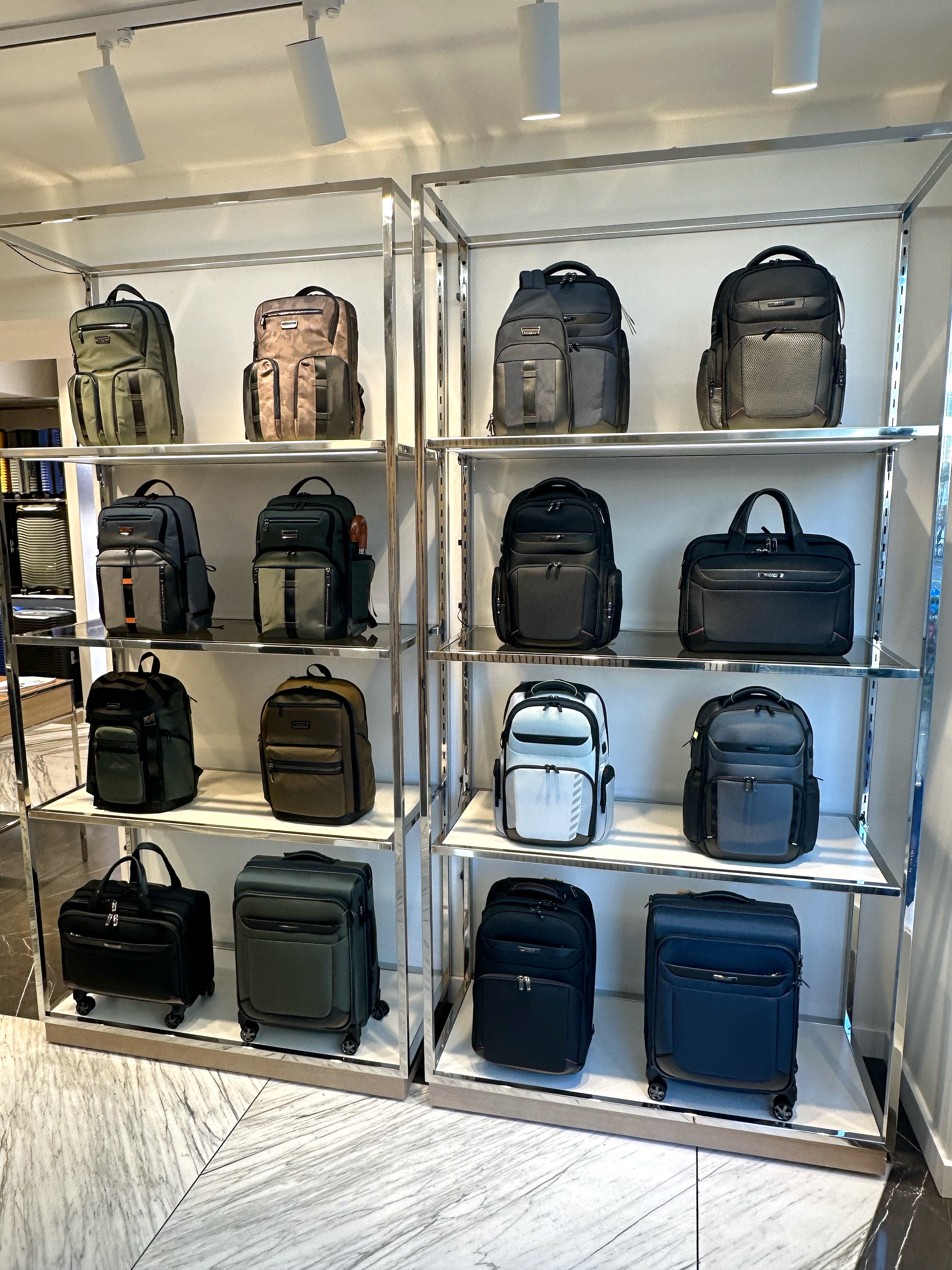 Photo 15 de Samsonite
