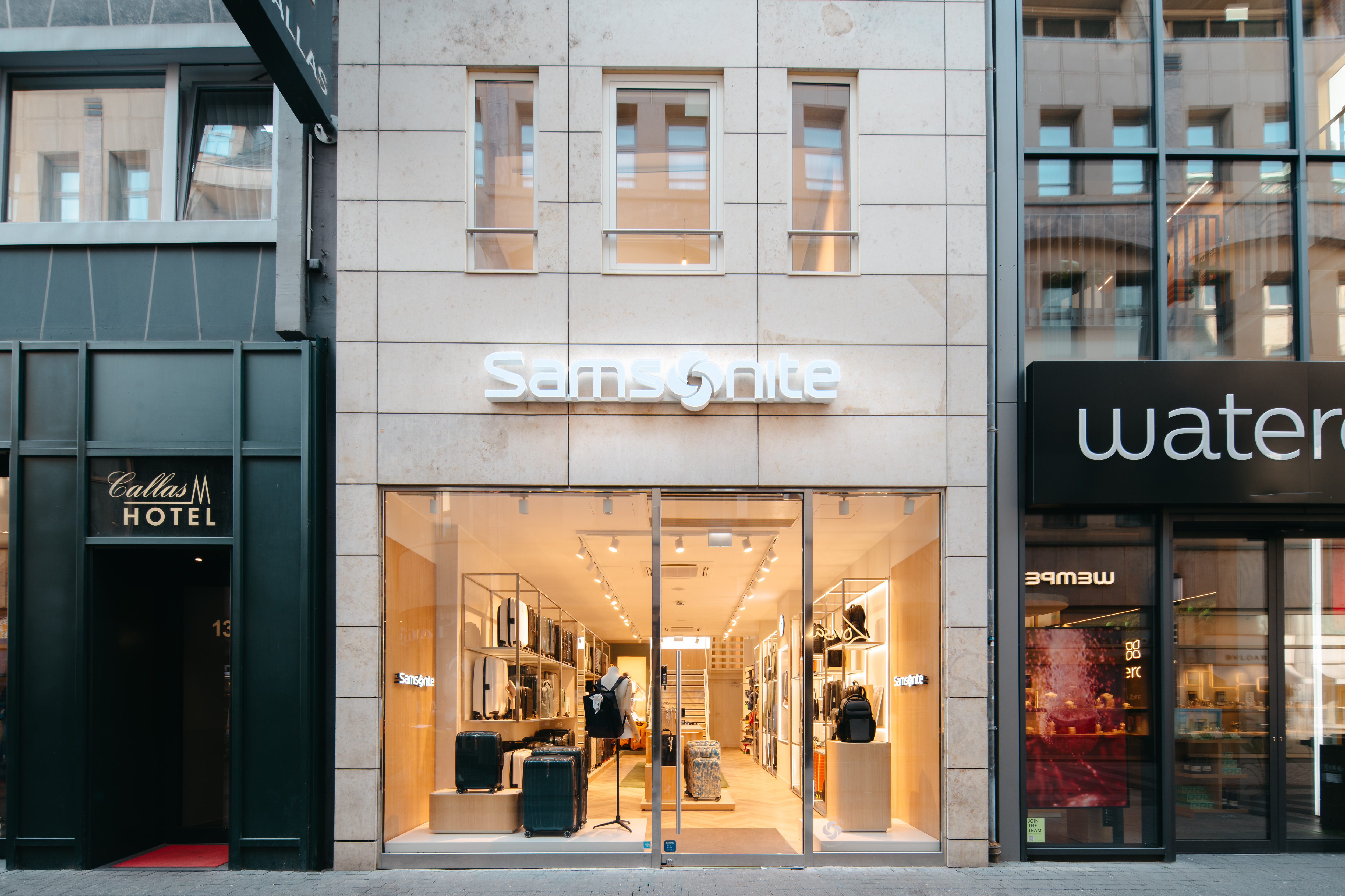 Foto 1 de Samsonite