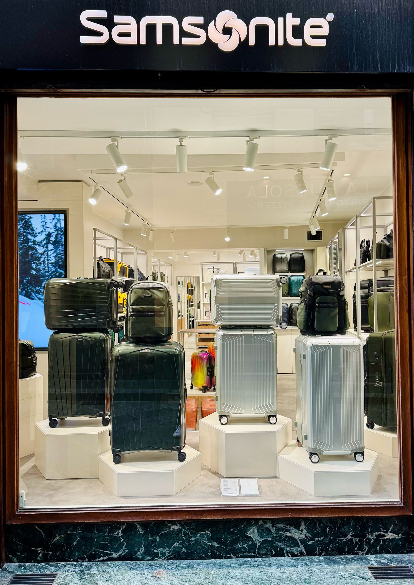 Foto 88 de Samsonite
