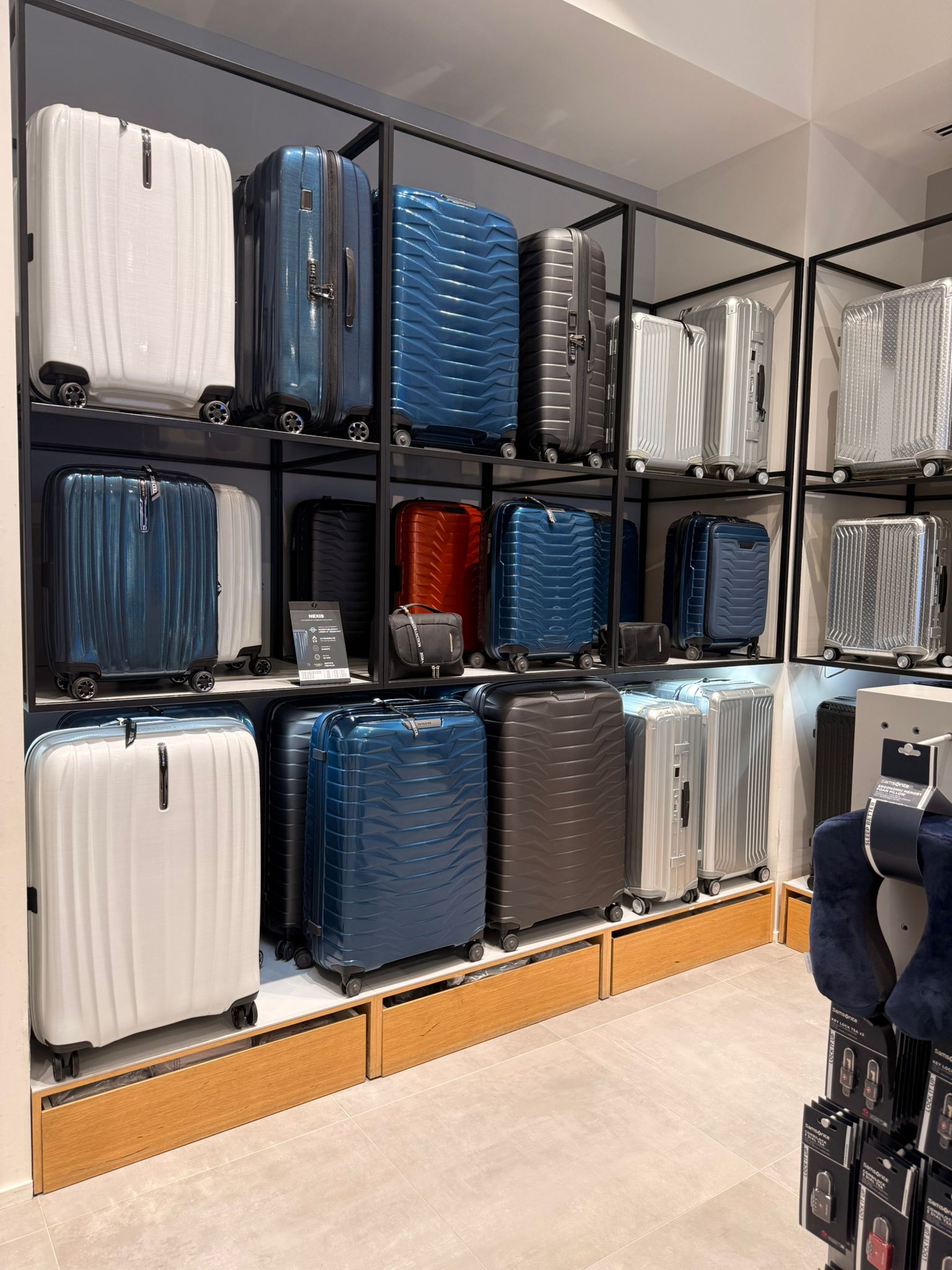 Foto 8 di Samsonite