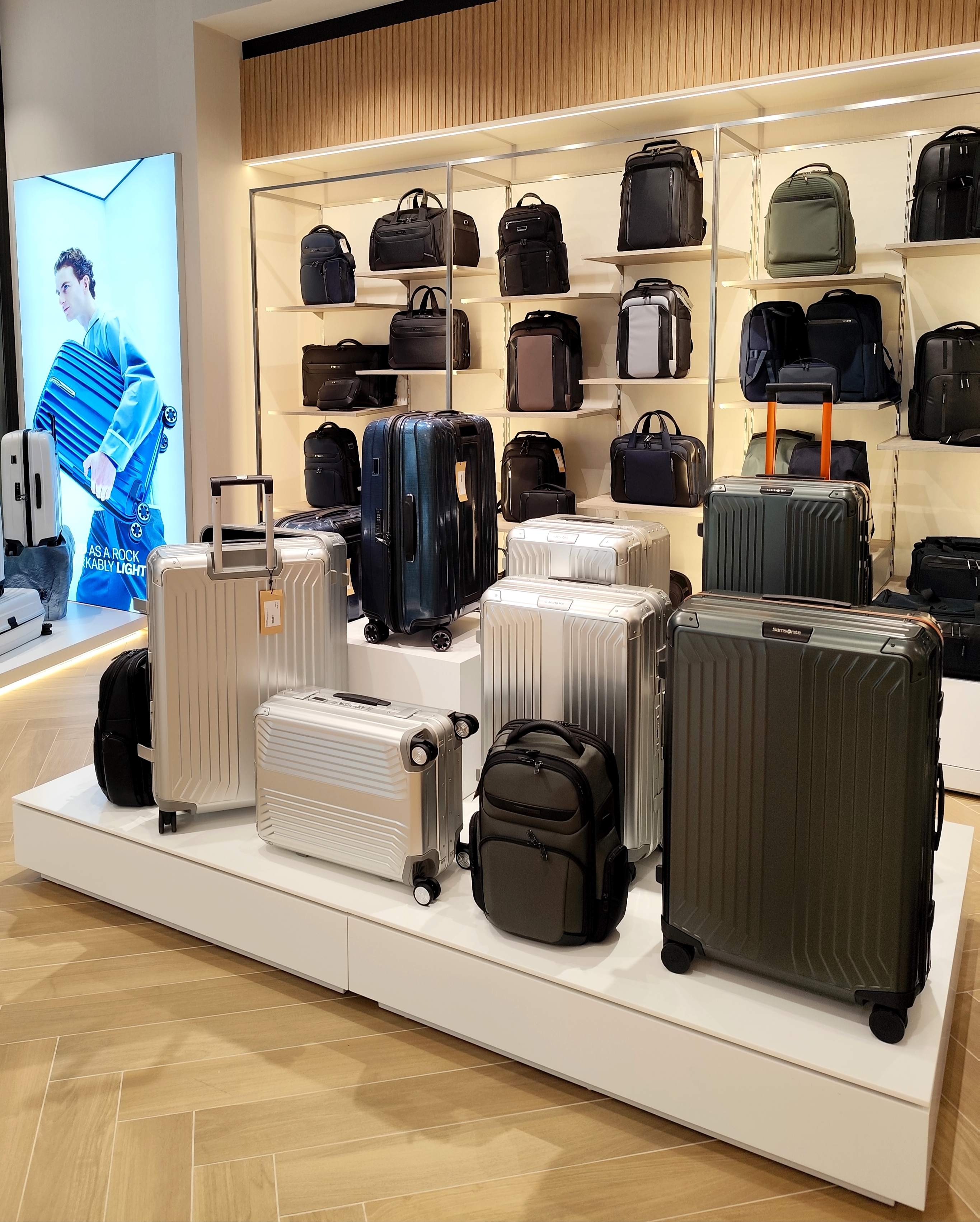 Foto 16 de Samsonite