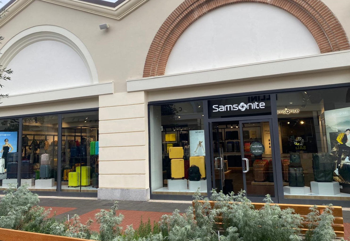 Foto 33 di Samsonite