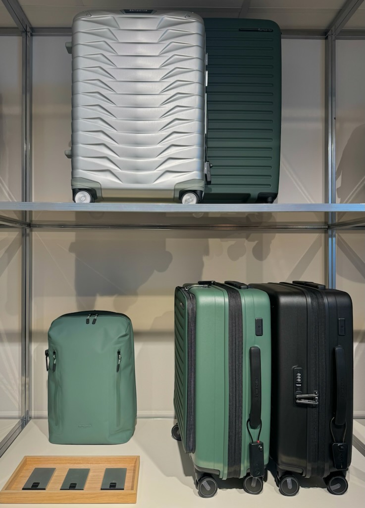 Photo 2 de Samsonite
