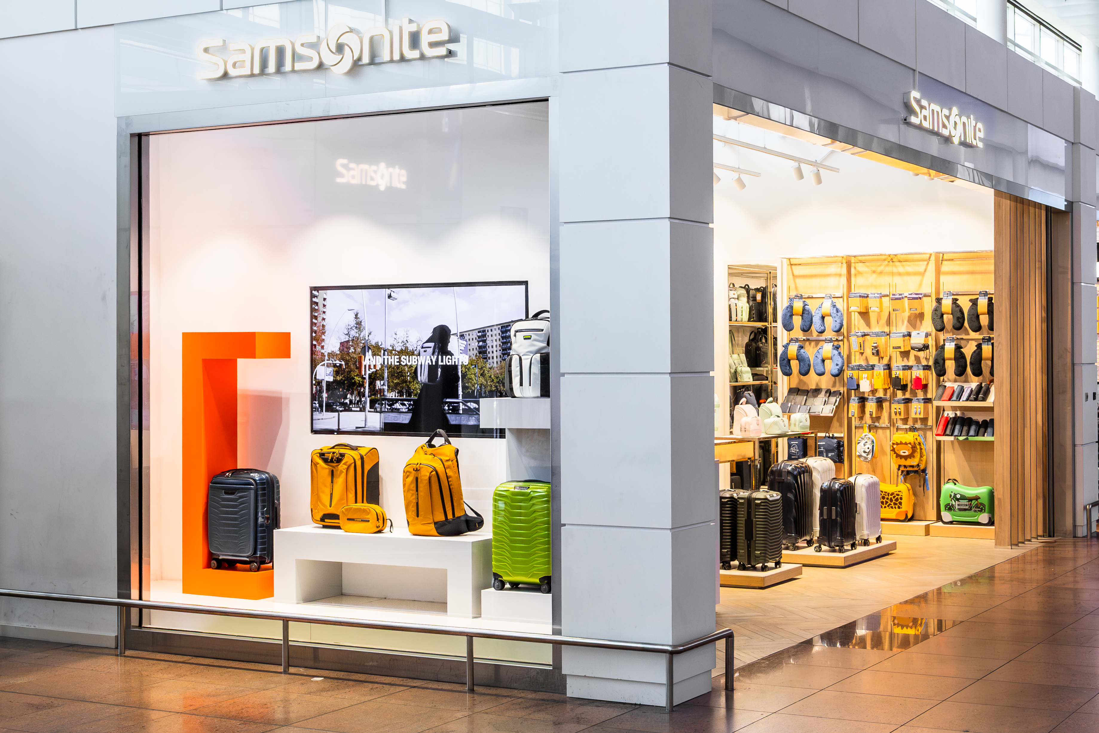 Foto 2 di Samsonite