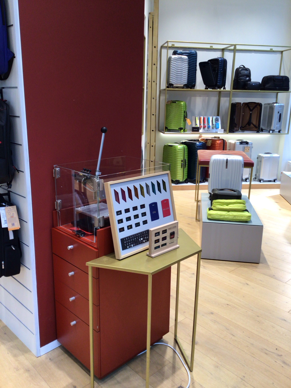 Foto 2 di Samsonite