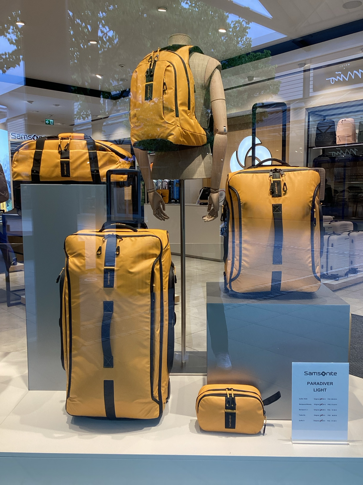 Foto 29 de Samsonite