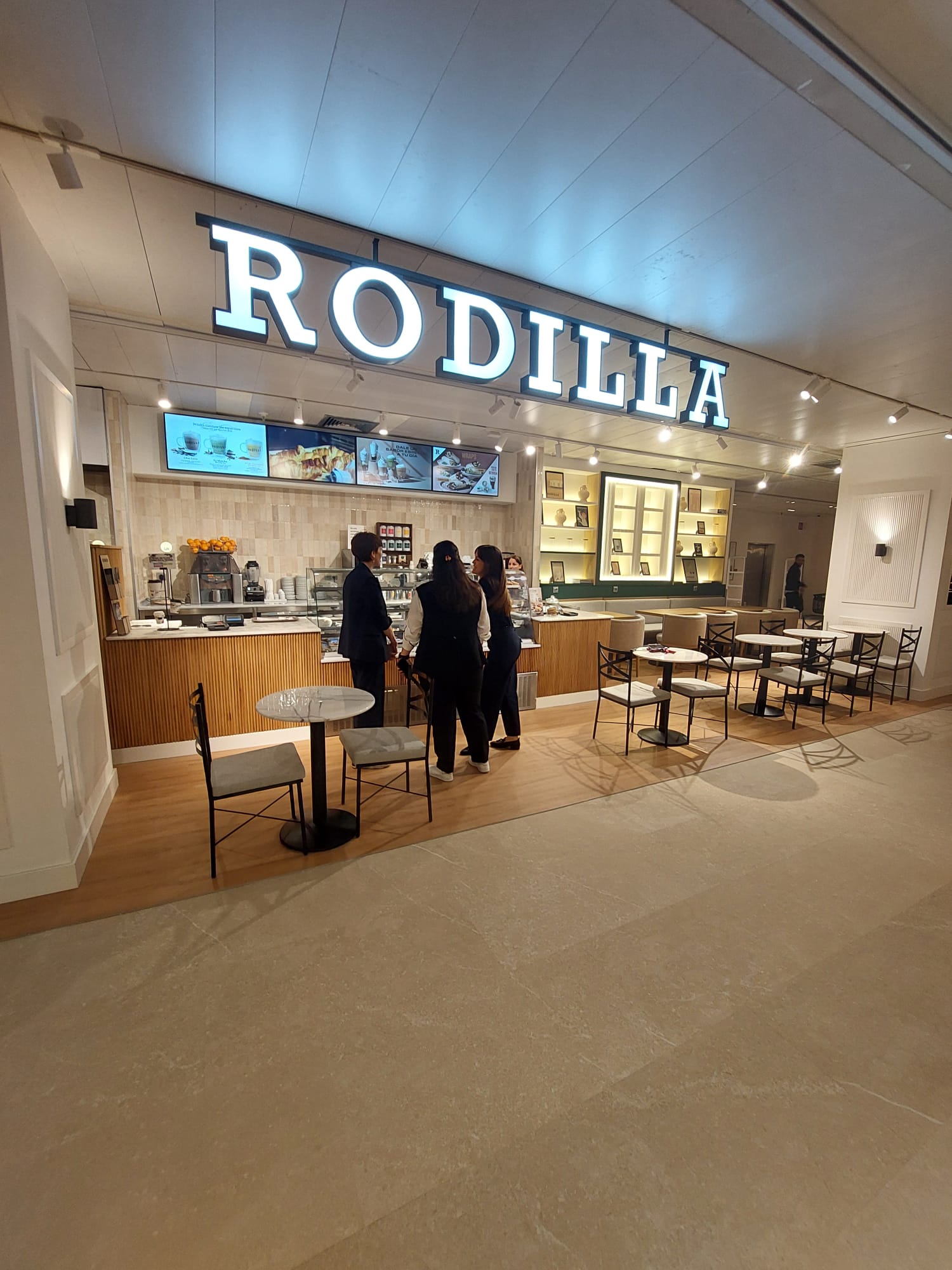 Foto 11 di Rodilla