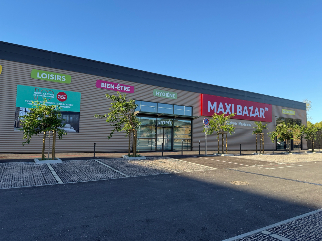 Foto 11 di Maxi Bazar