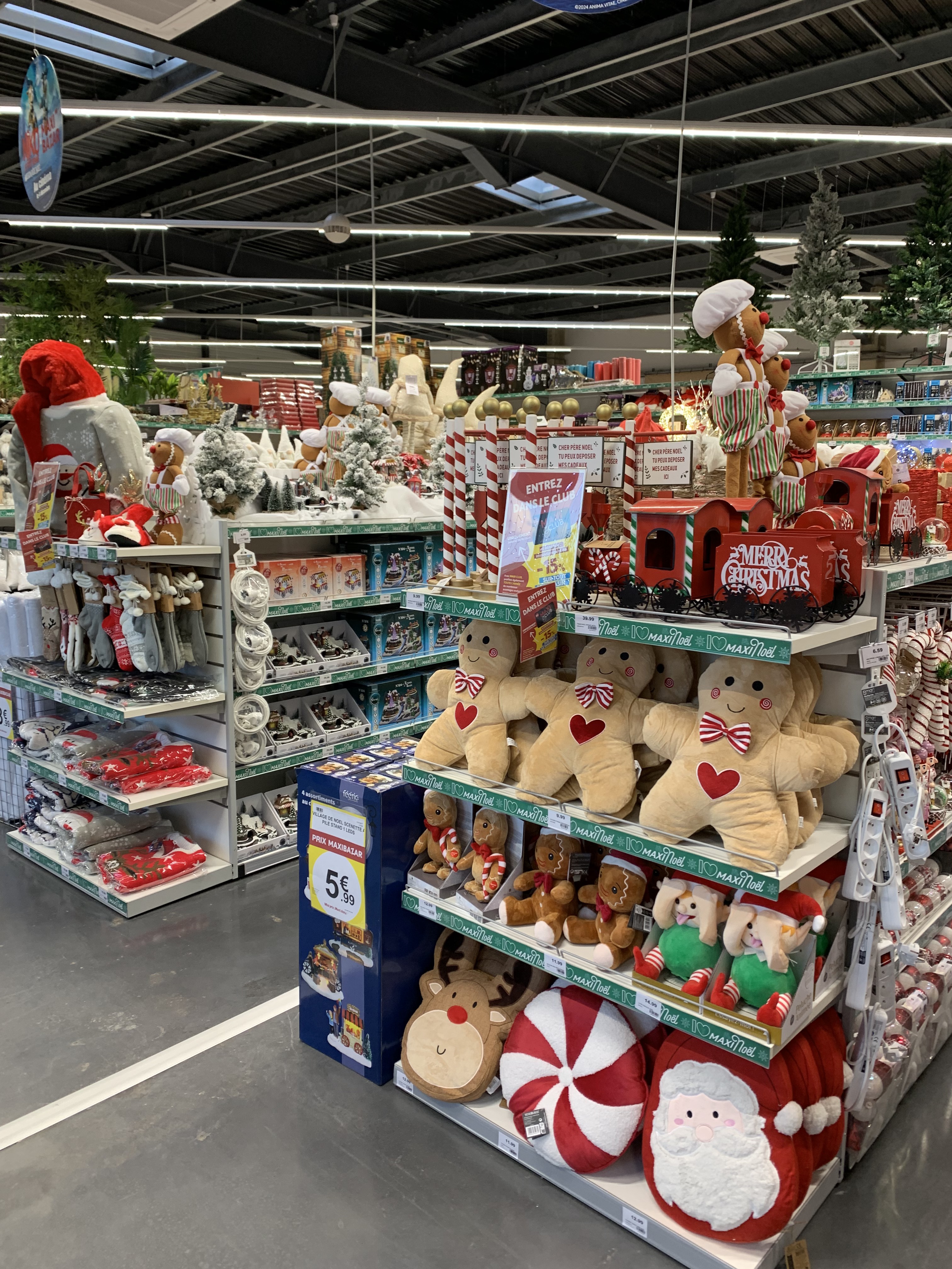 Foto 9 di Maxi Bazar
