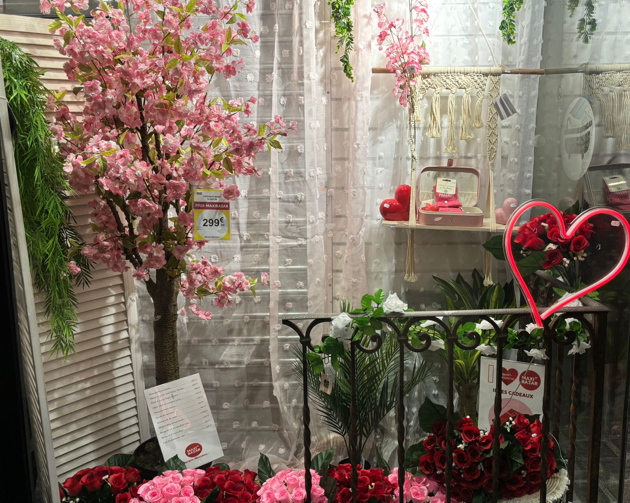 Foto 3 di Maxi Bazar