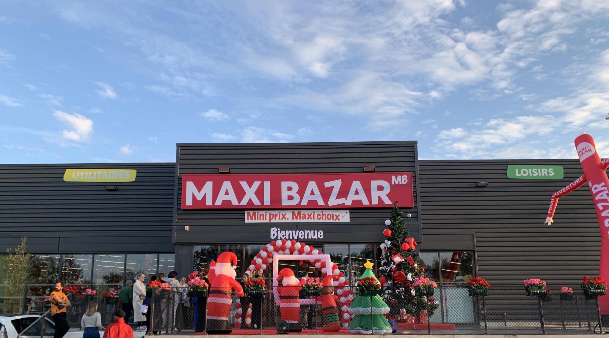 Foto 1 di Maxi Bazar