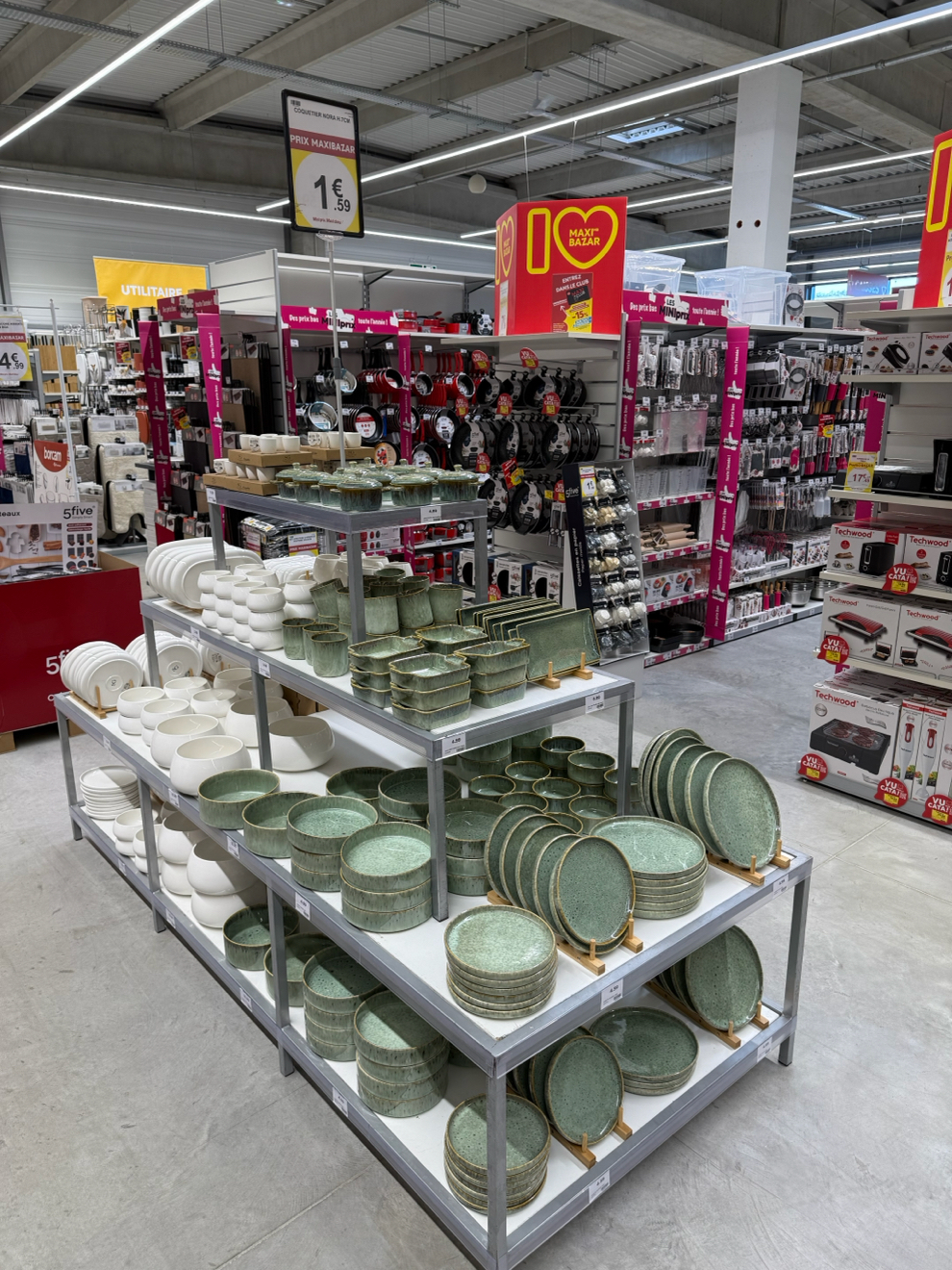 Foto 14 di Maxi Bazar