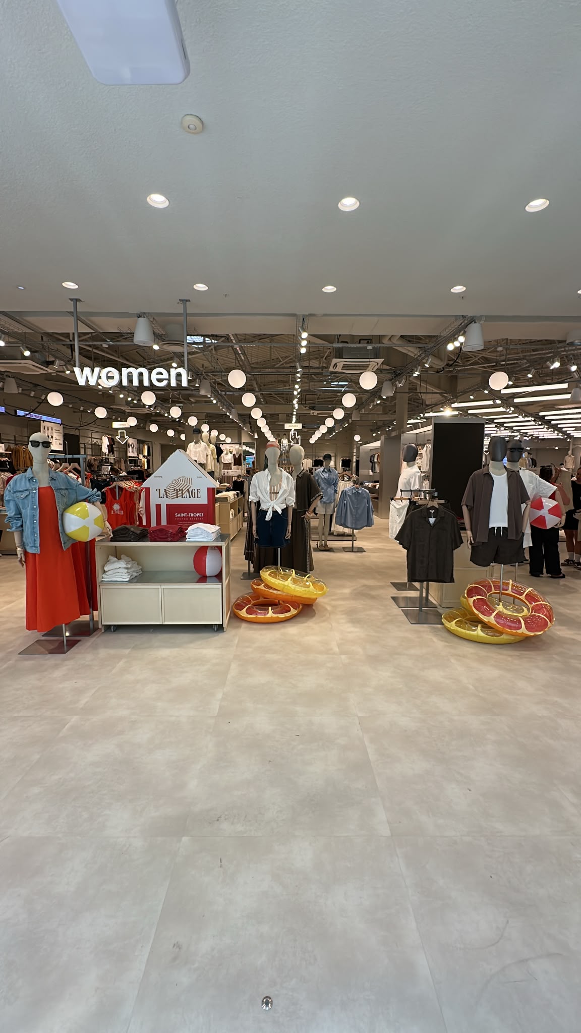 Foto 14 di celio men & women