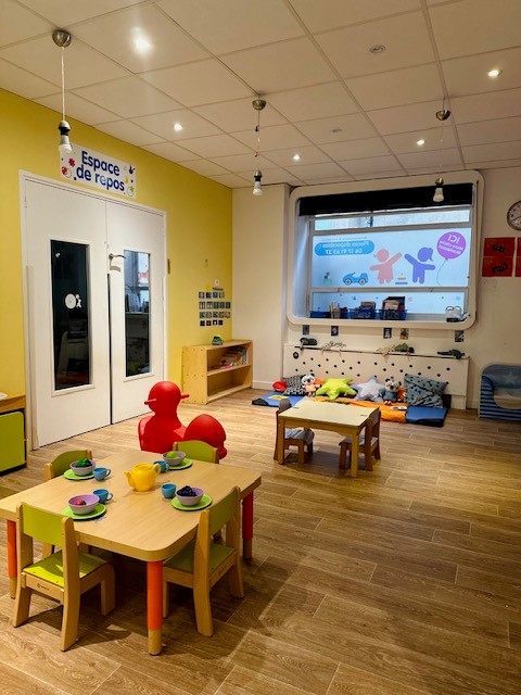 Micro Crèche Montessori Morillons - La Maison Bleue