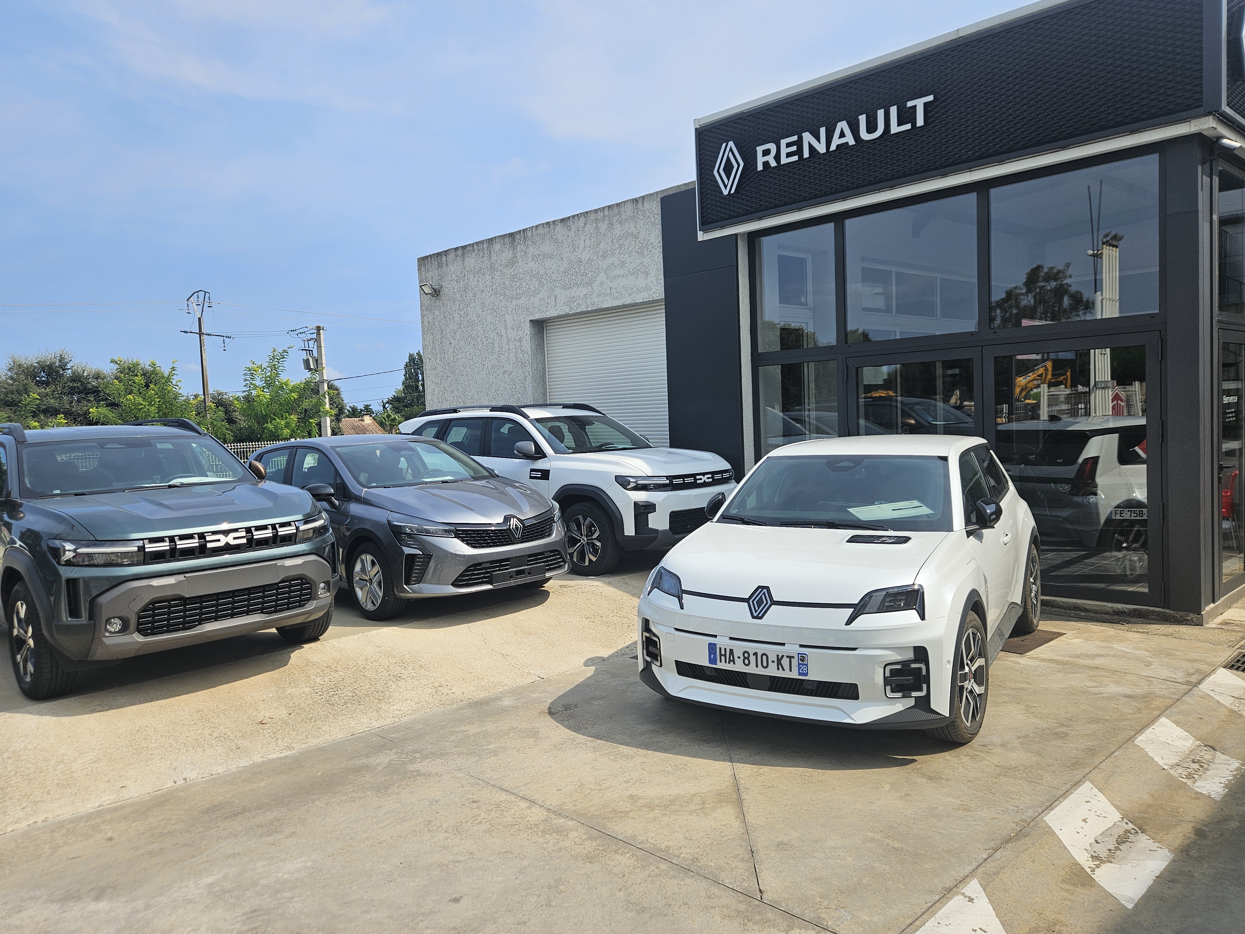 Foto 1 di Renault/Dacia-Rossi Diffusion