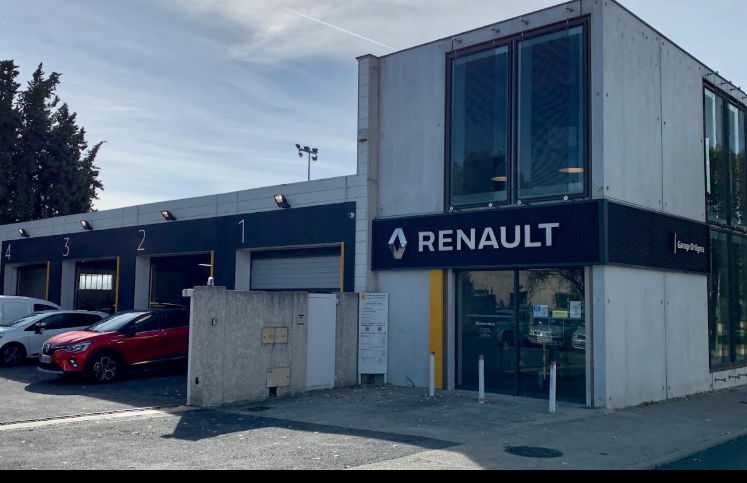 Foto 1 di RENAULT ORTIGOSA