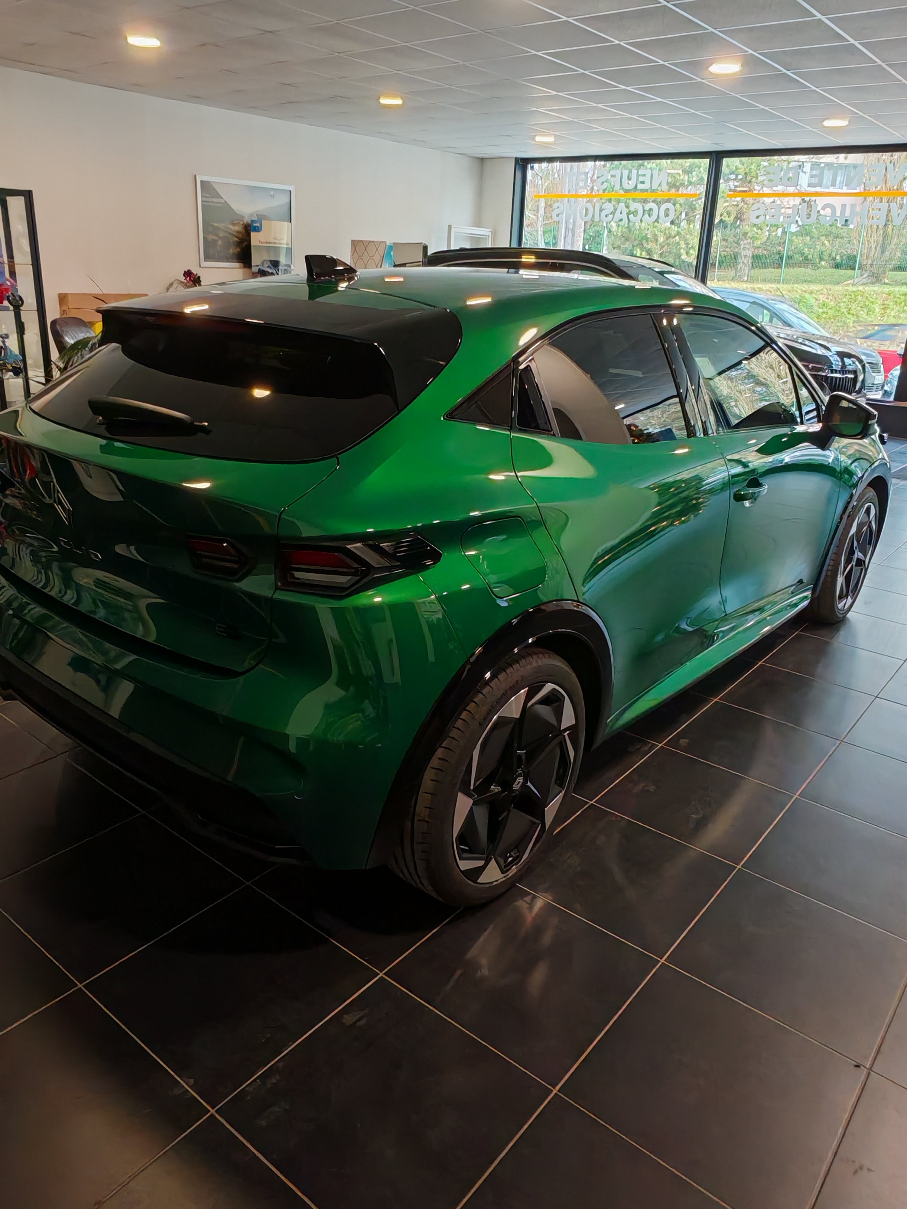 Foto 7 di Renault / Dacia - Agence Marly