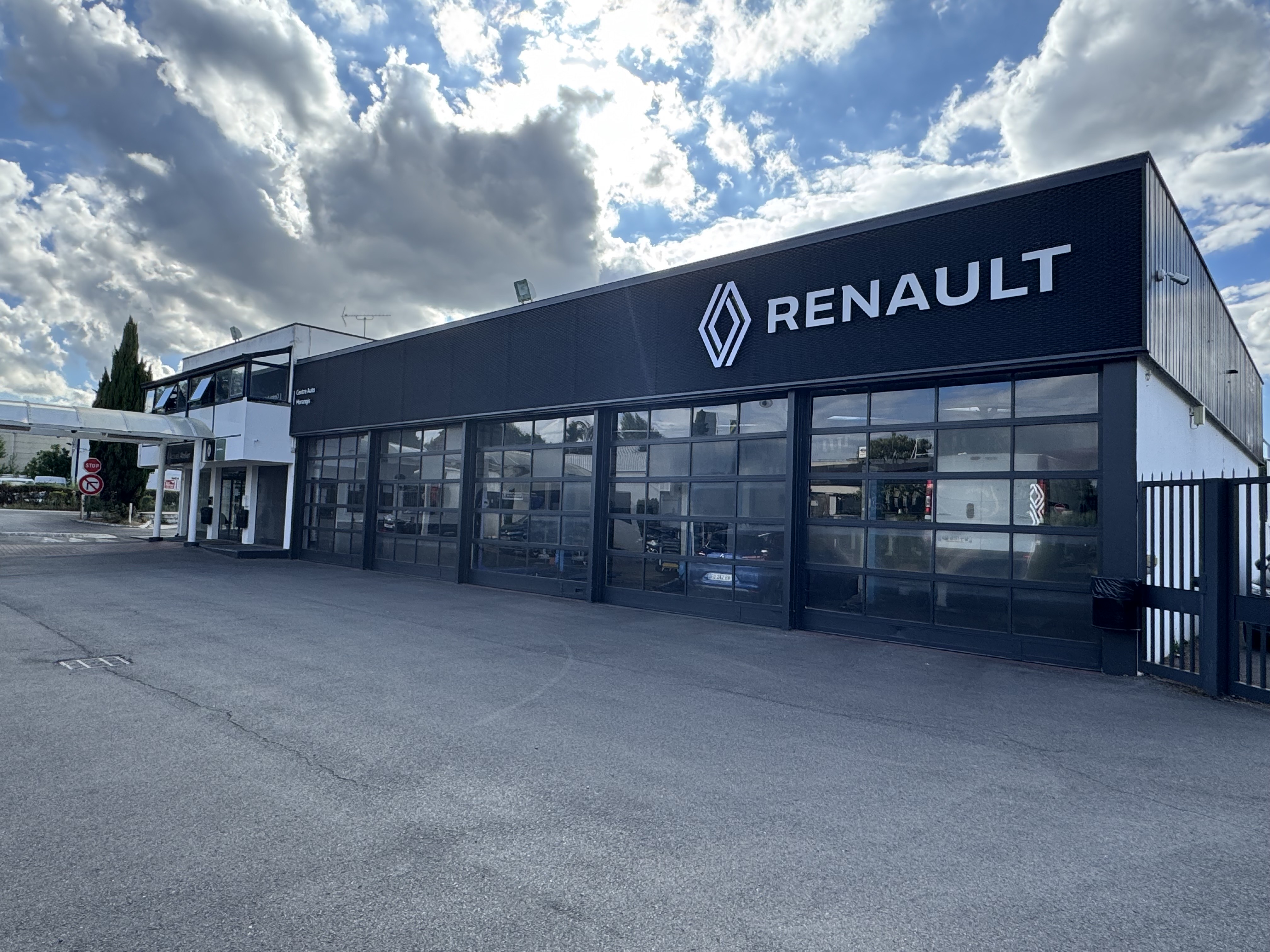 Foto 1 di Renault - Centre Auto Morangis