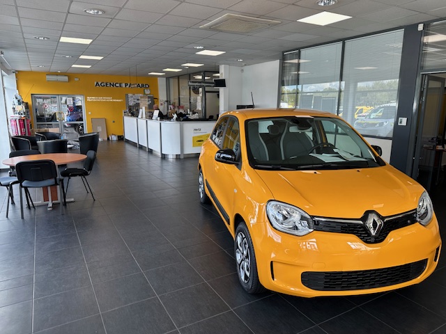 Foto 2 di RENAULT PALARD