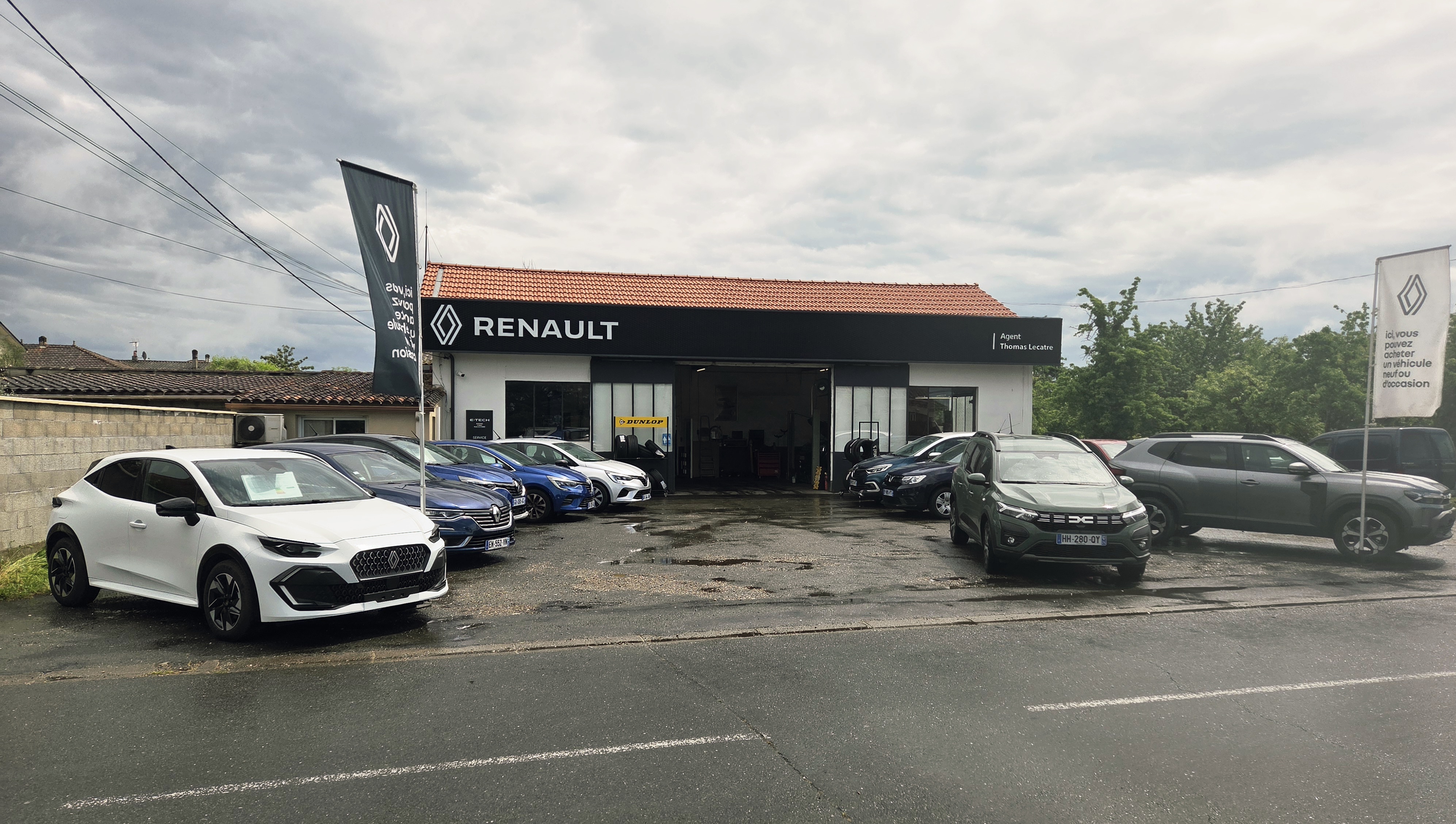 Foto 1 di AGENT RENAULT THOMAS LECATRE