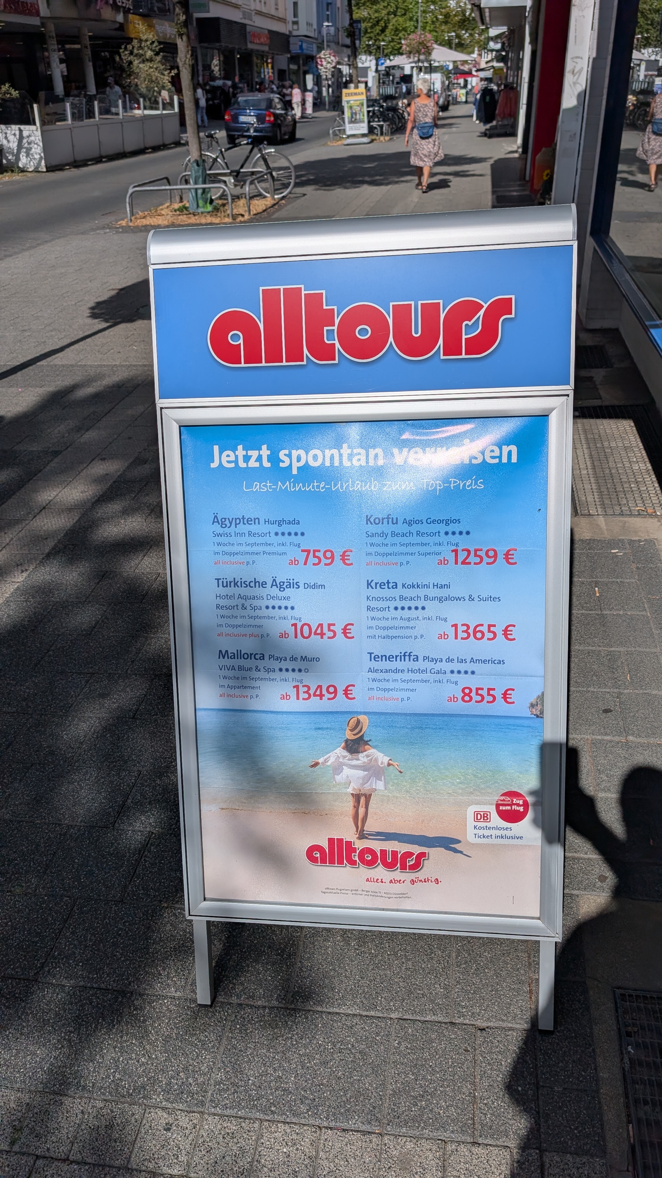 Foto 39 di alltours Reisecenter