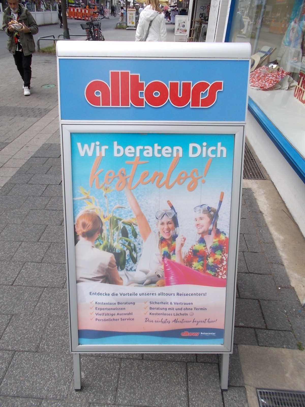 Foto 22 di alltours Reisecenter