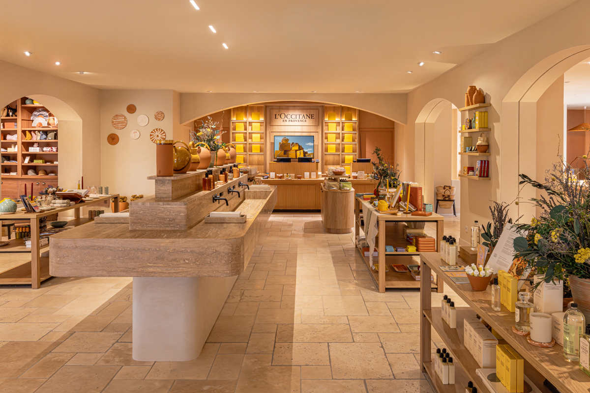 L'OCCITANE EN PROVENCE (Boutique, Visite Manufacture)