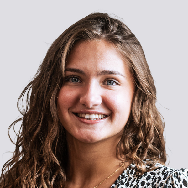 Coralie MOLLARD 